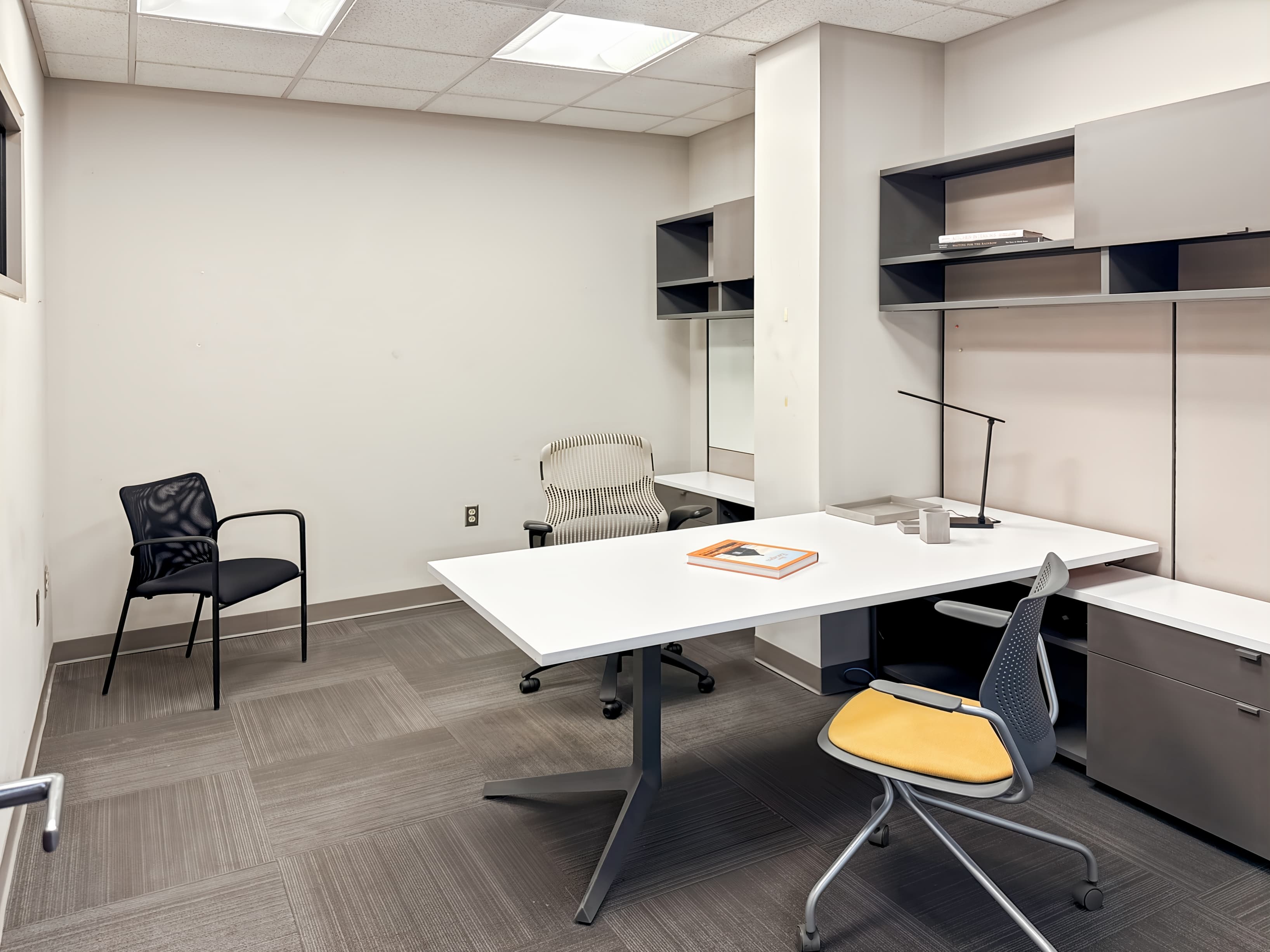 CT, New Haven - Church St image 12