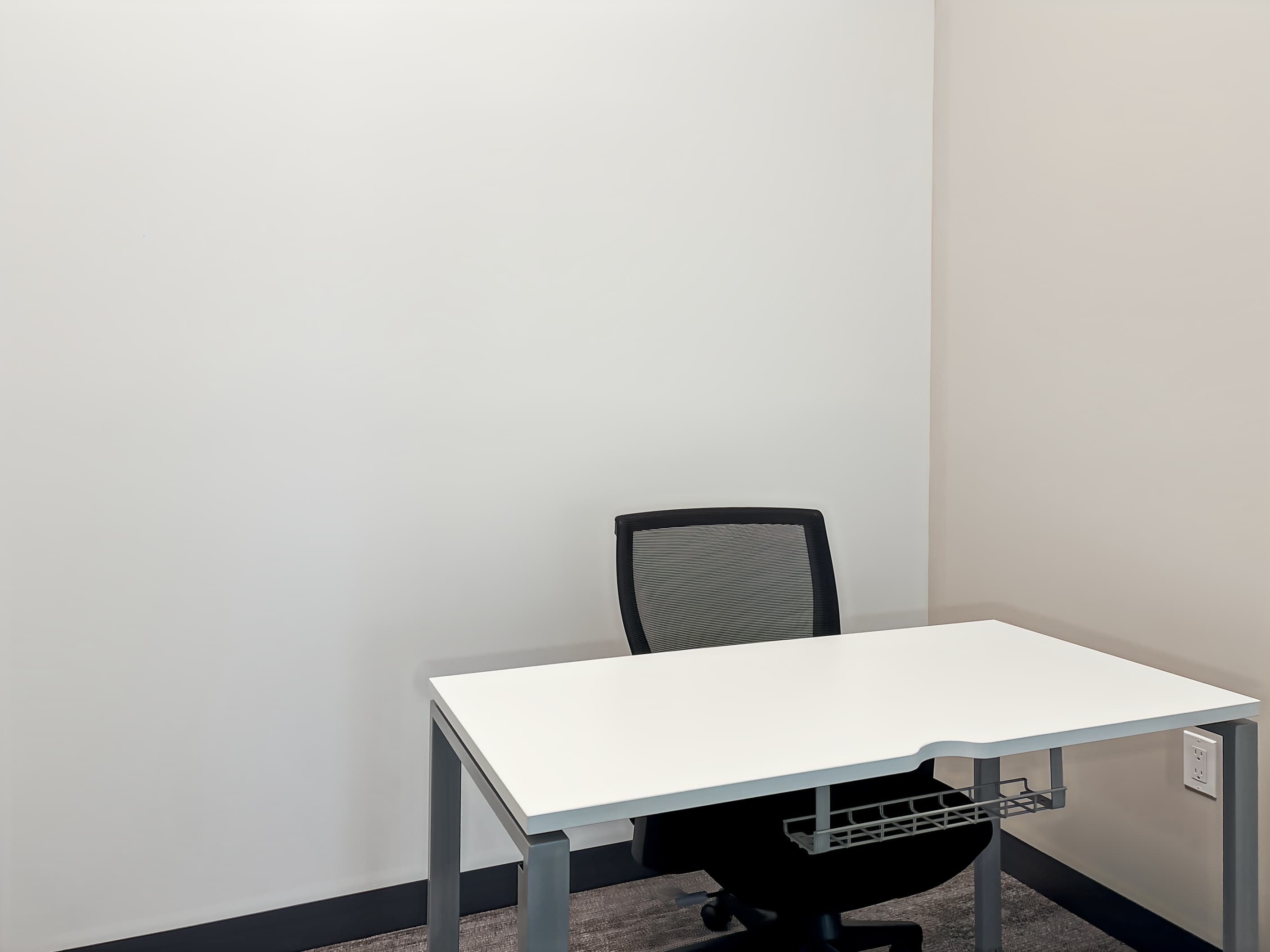 NY, Astoria - 36th Avenue image 4 NY, Astoria - 36th Avenue image 4