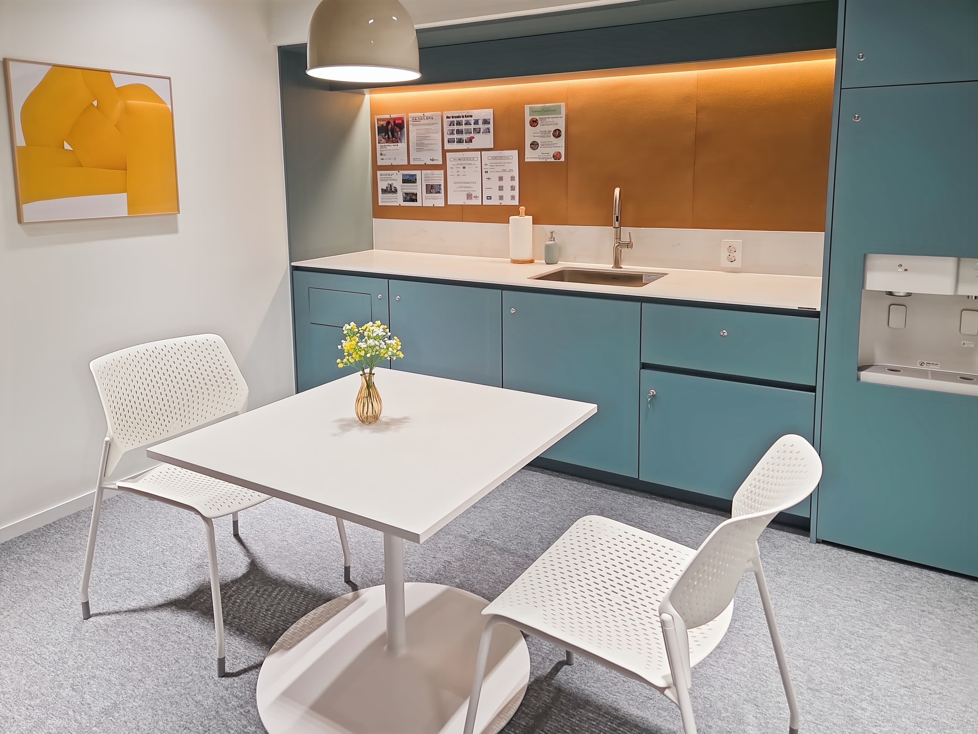 Seoul, Itaewon Bluesky image 5 Seoul, Itaewon Bluesky image 5