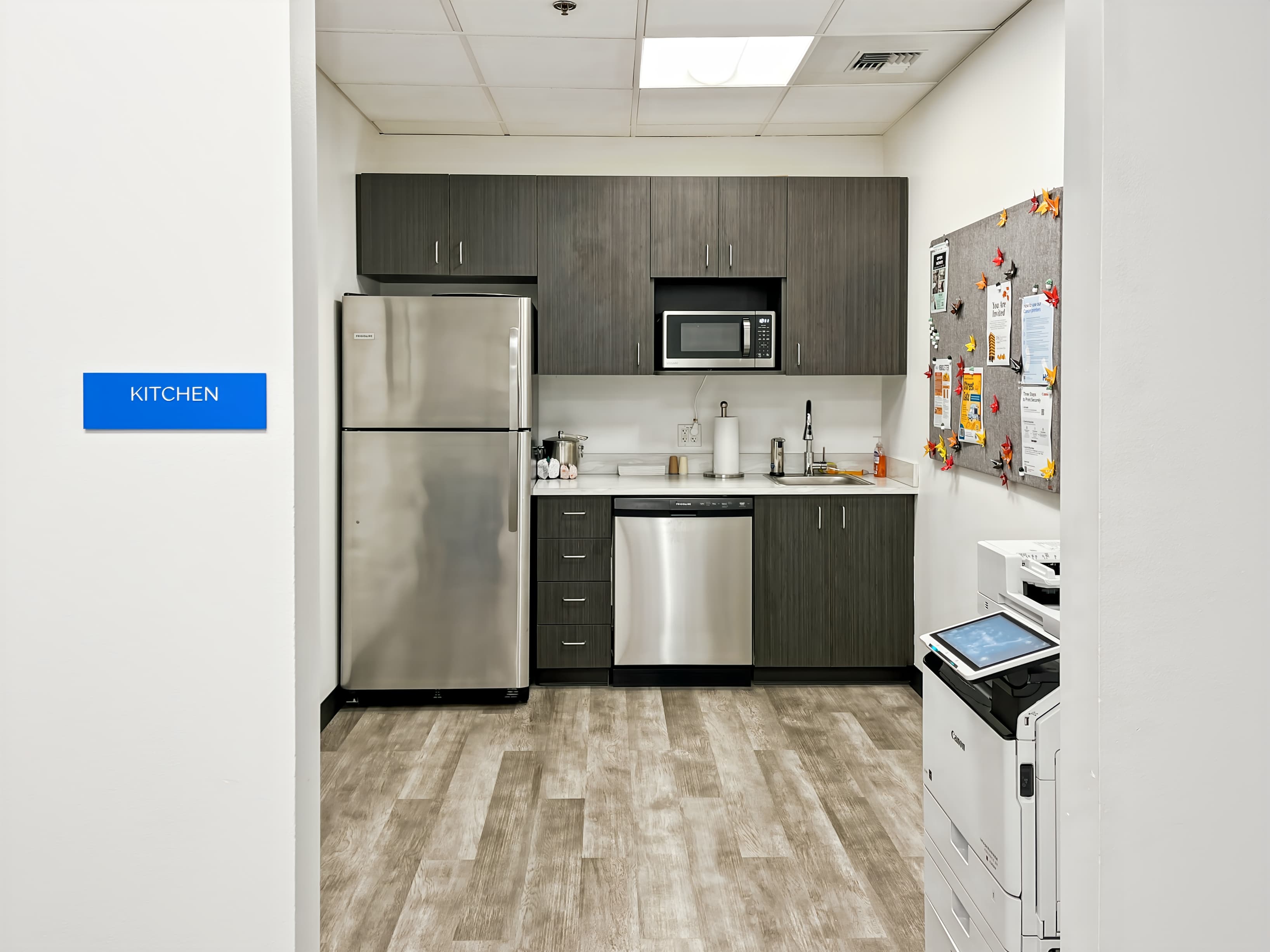 WA, Bellevue - NE 4th St image 14