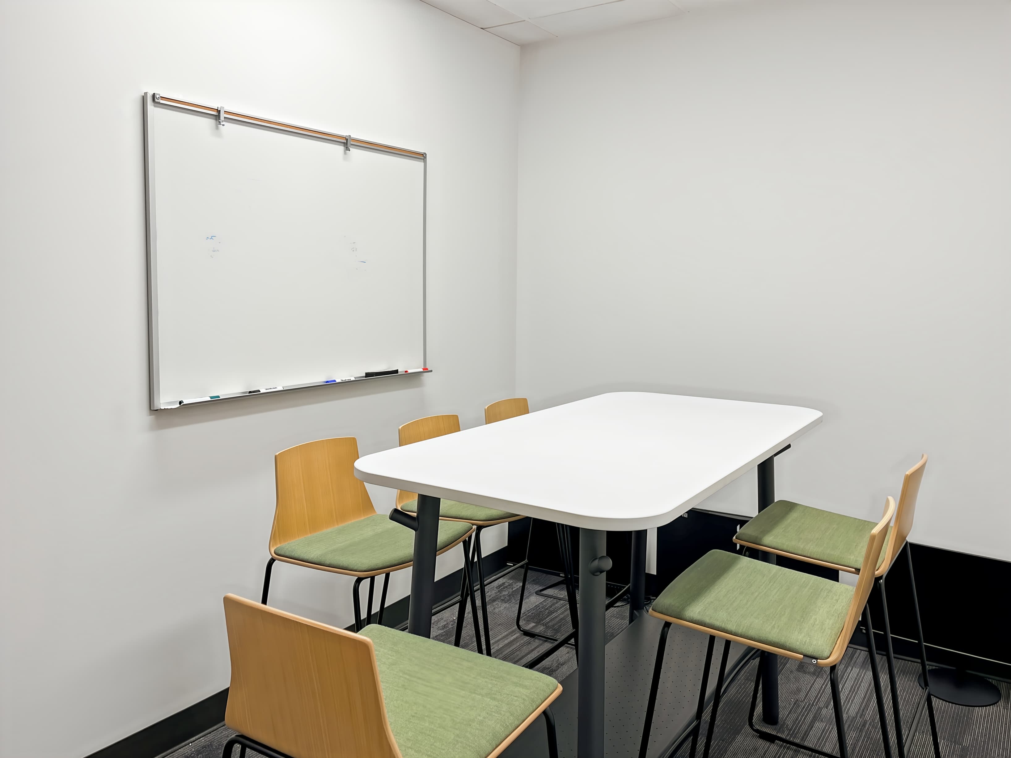 WA, Bellevue - NE 4th St image 12