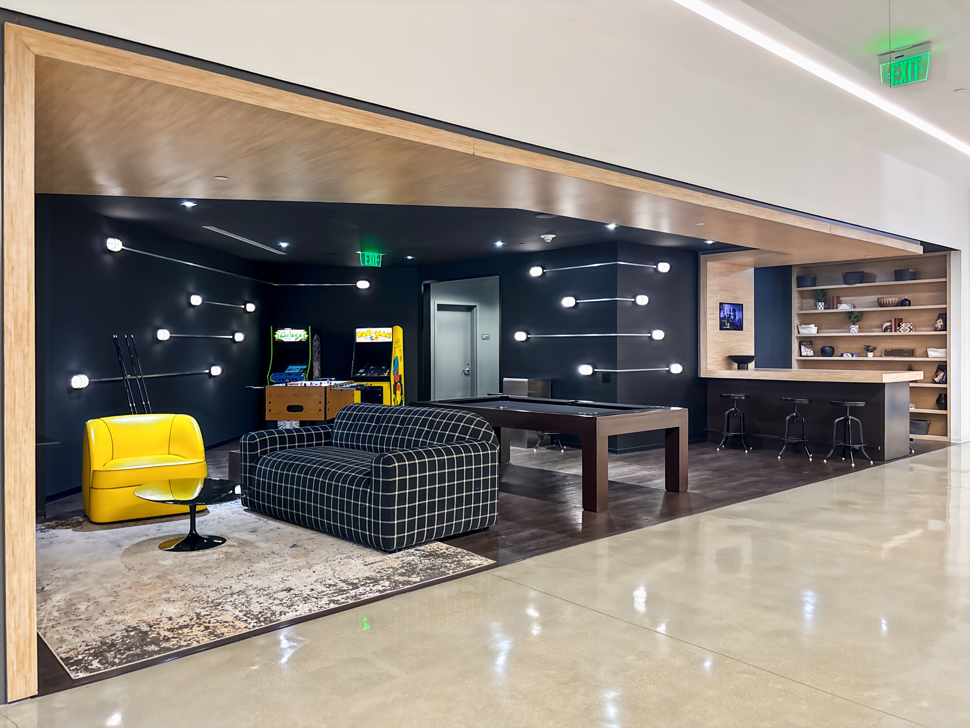 CA, Burbank - The Tower image 5 CA, Burbank - The Tower image 5