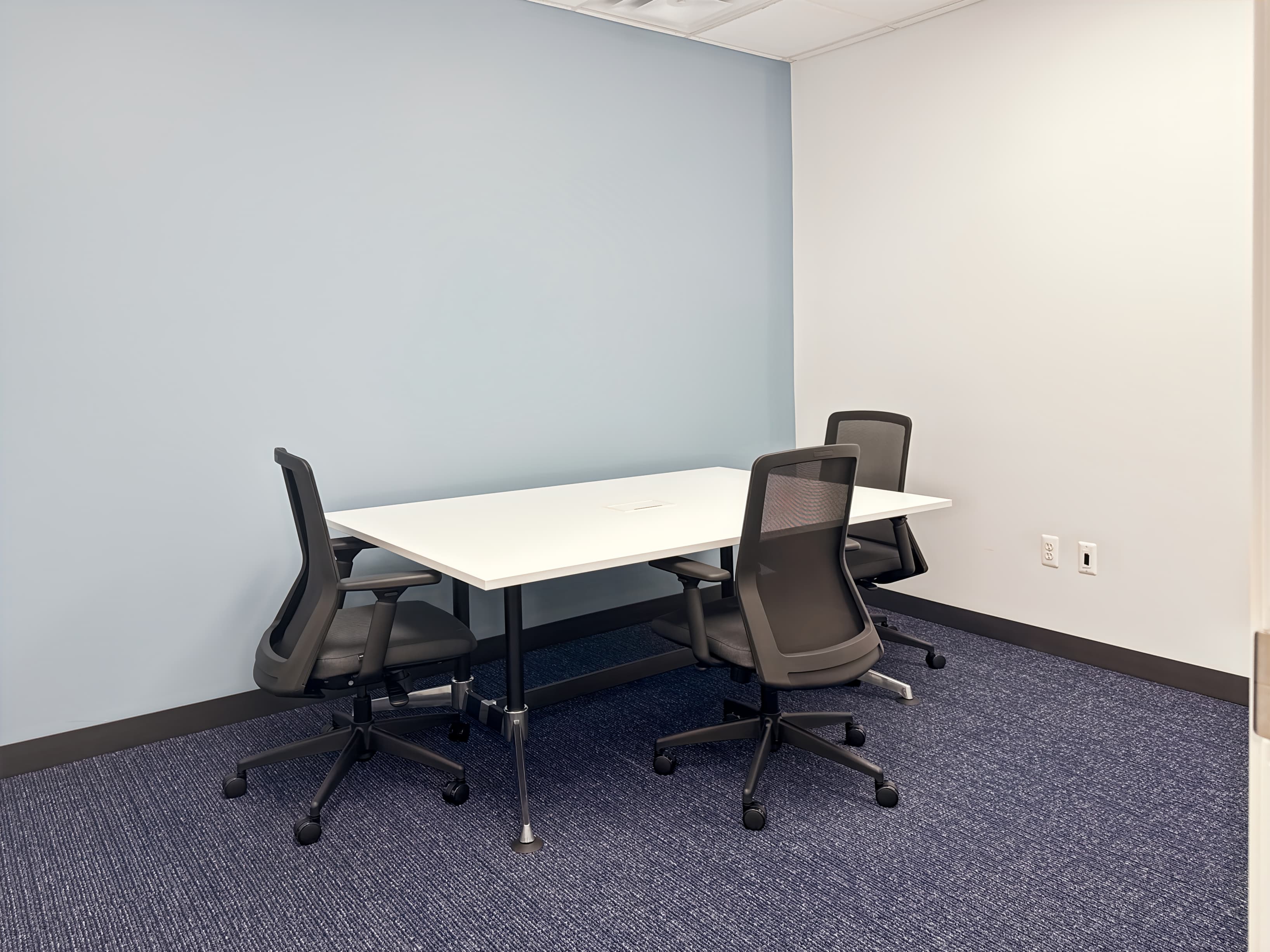 MI, Novi - Grand River Ave image 5 MI, Novi - Grand River Ave image 5