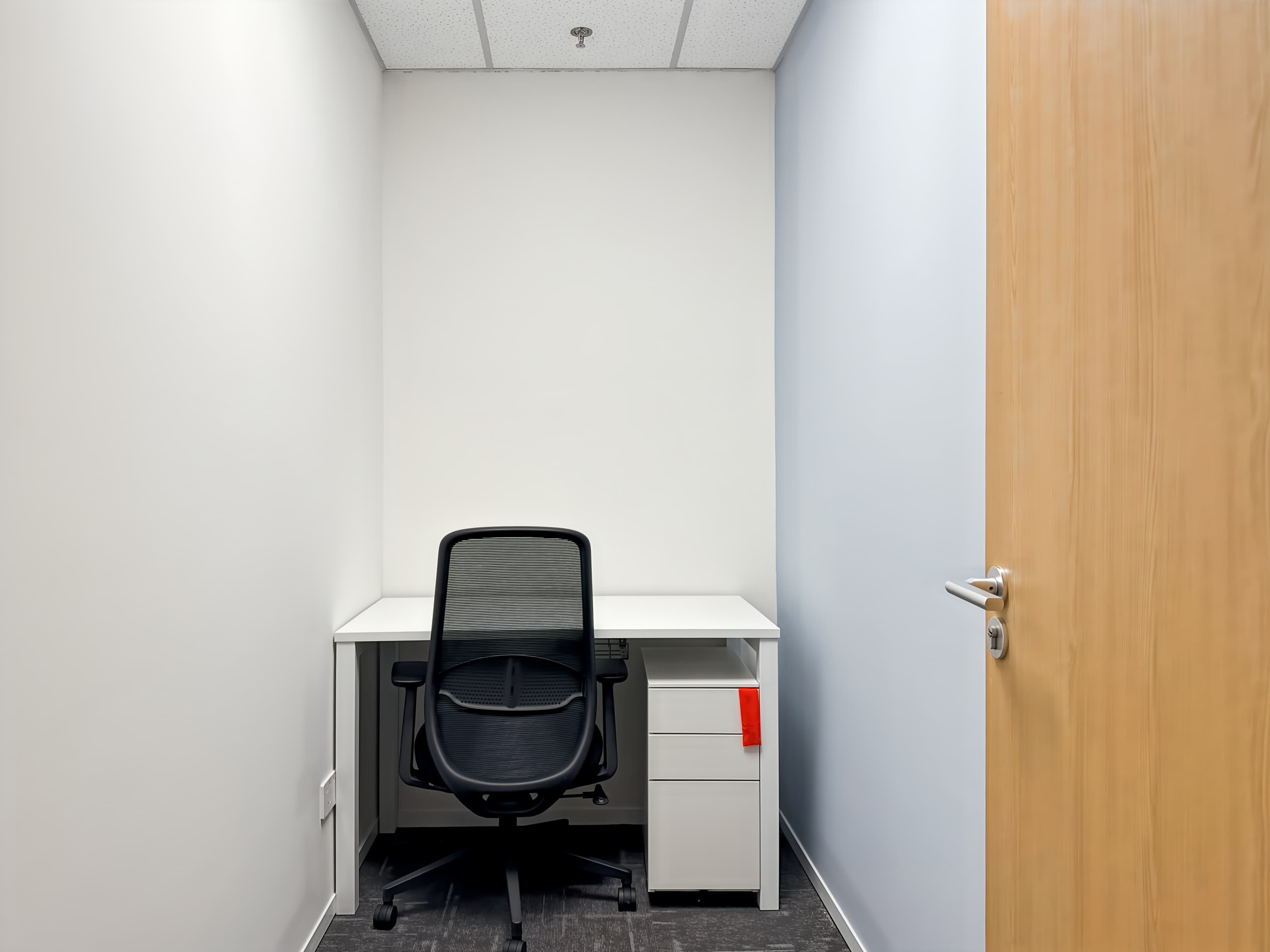 Shanghai, Harbor Ring Plaza image 6