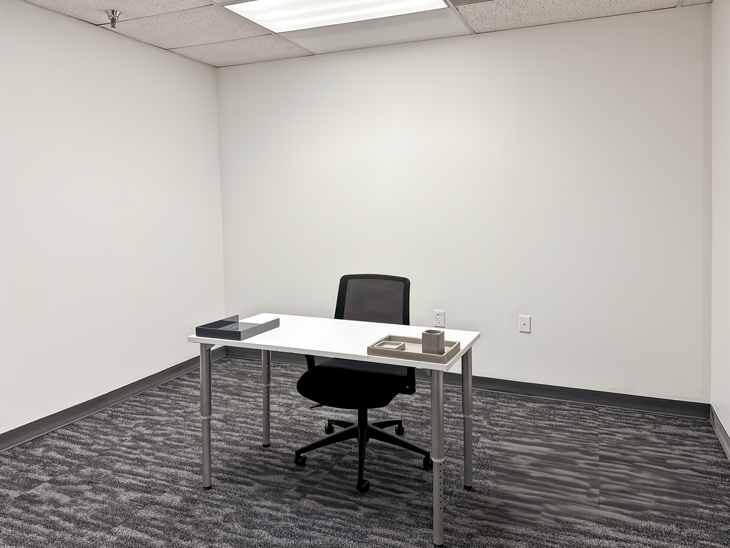 NJ, Mount Laurel - Atrium Way image 6