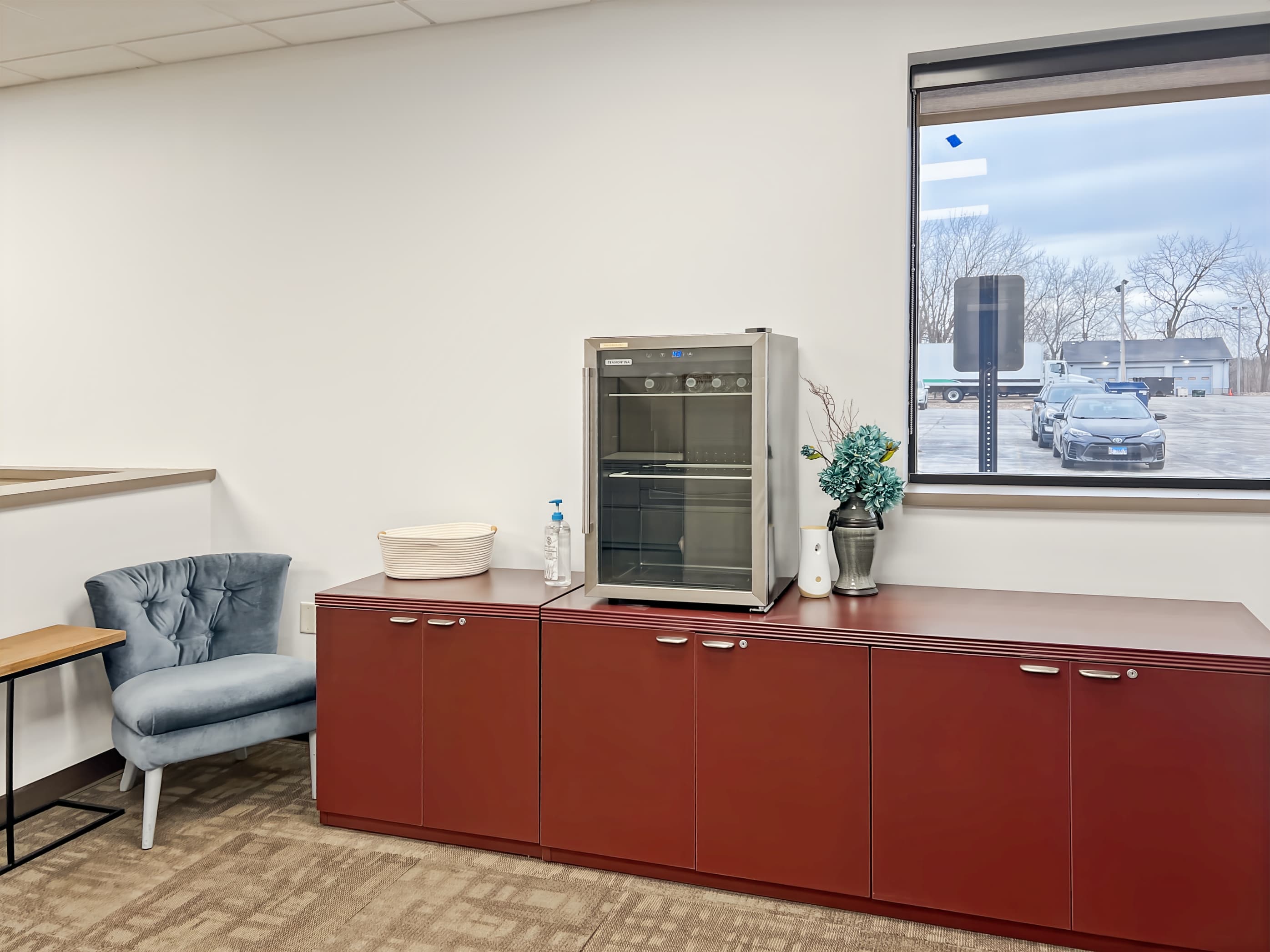 IA, Davenport - N Brady St image 5