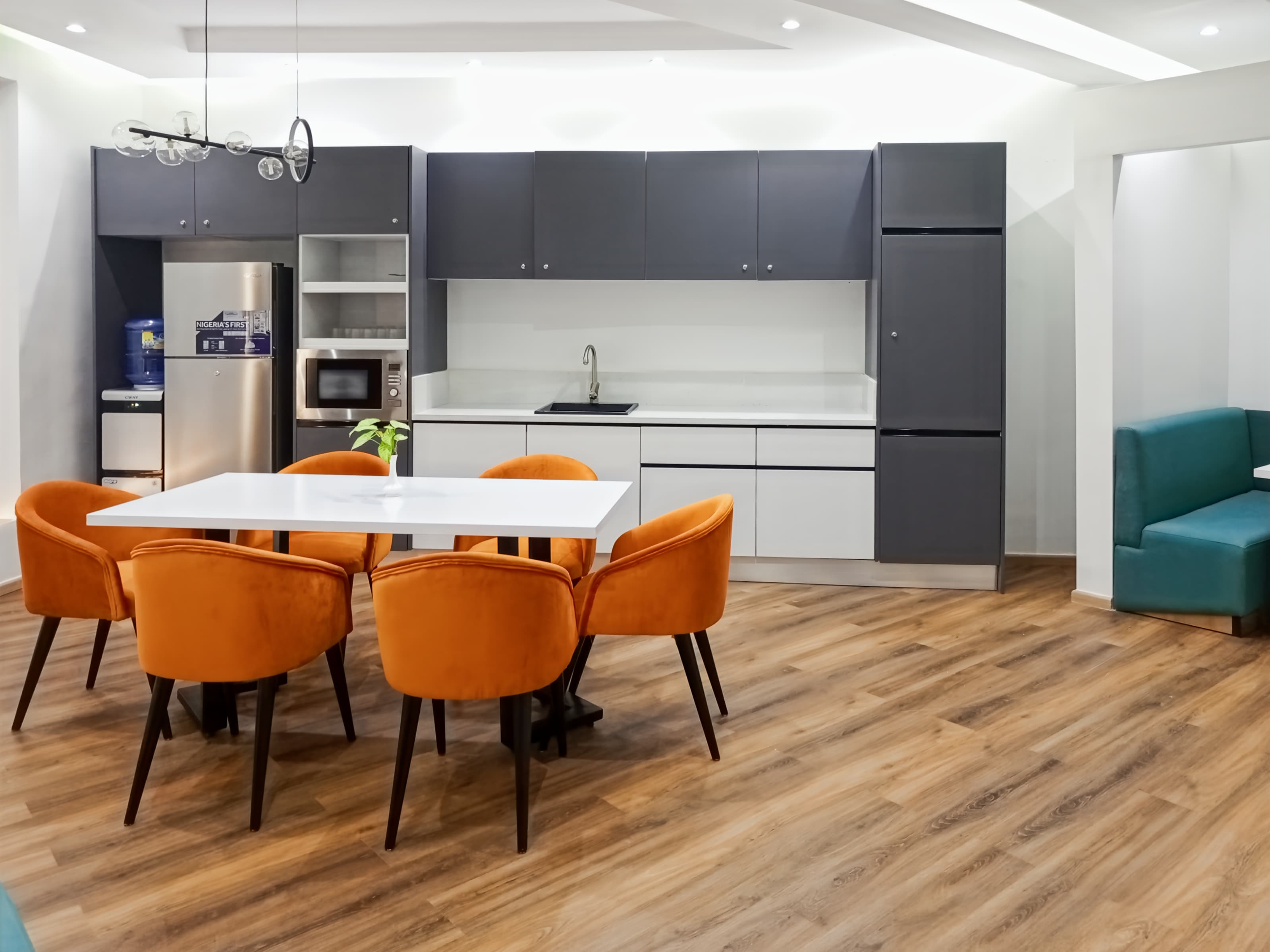 Abuja, Chelsea CBD image 1