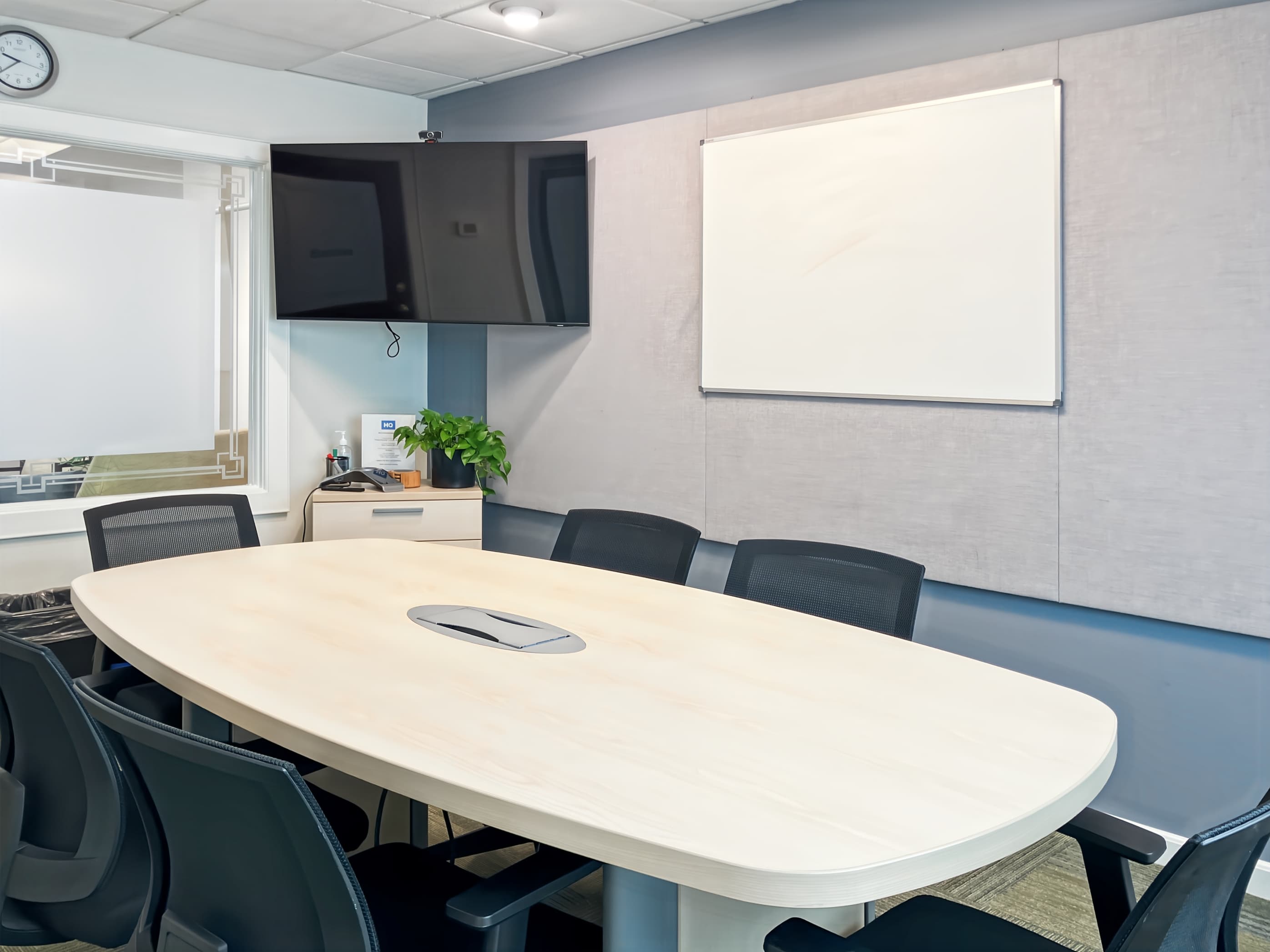 CO, Boulder - Pearl St. image 13