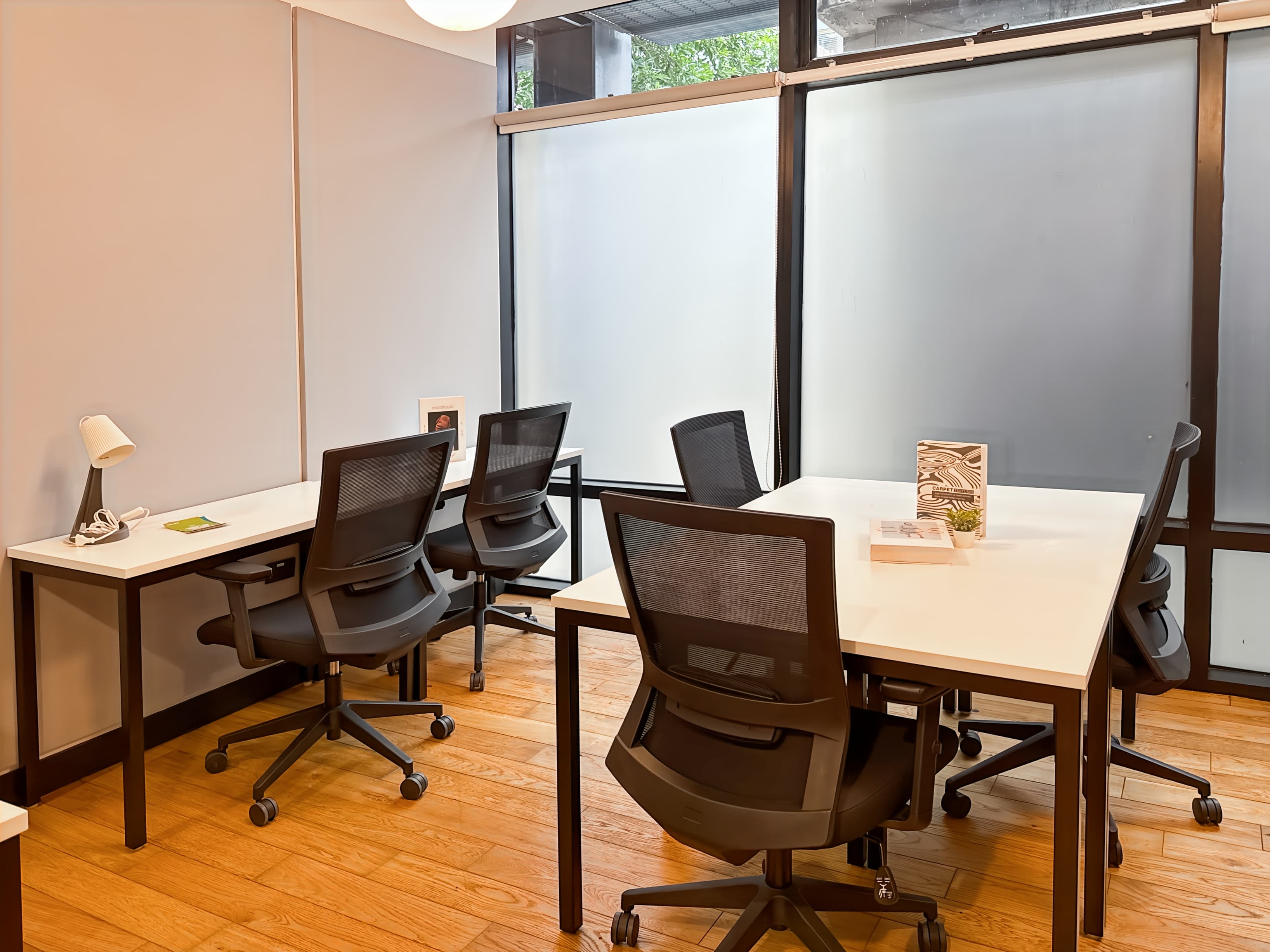 Bangkok, Suthi Building image 5