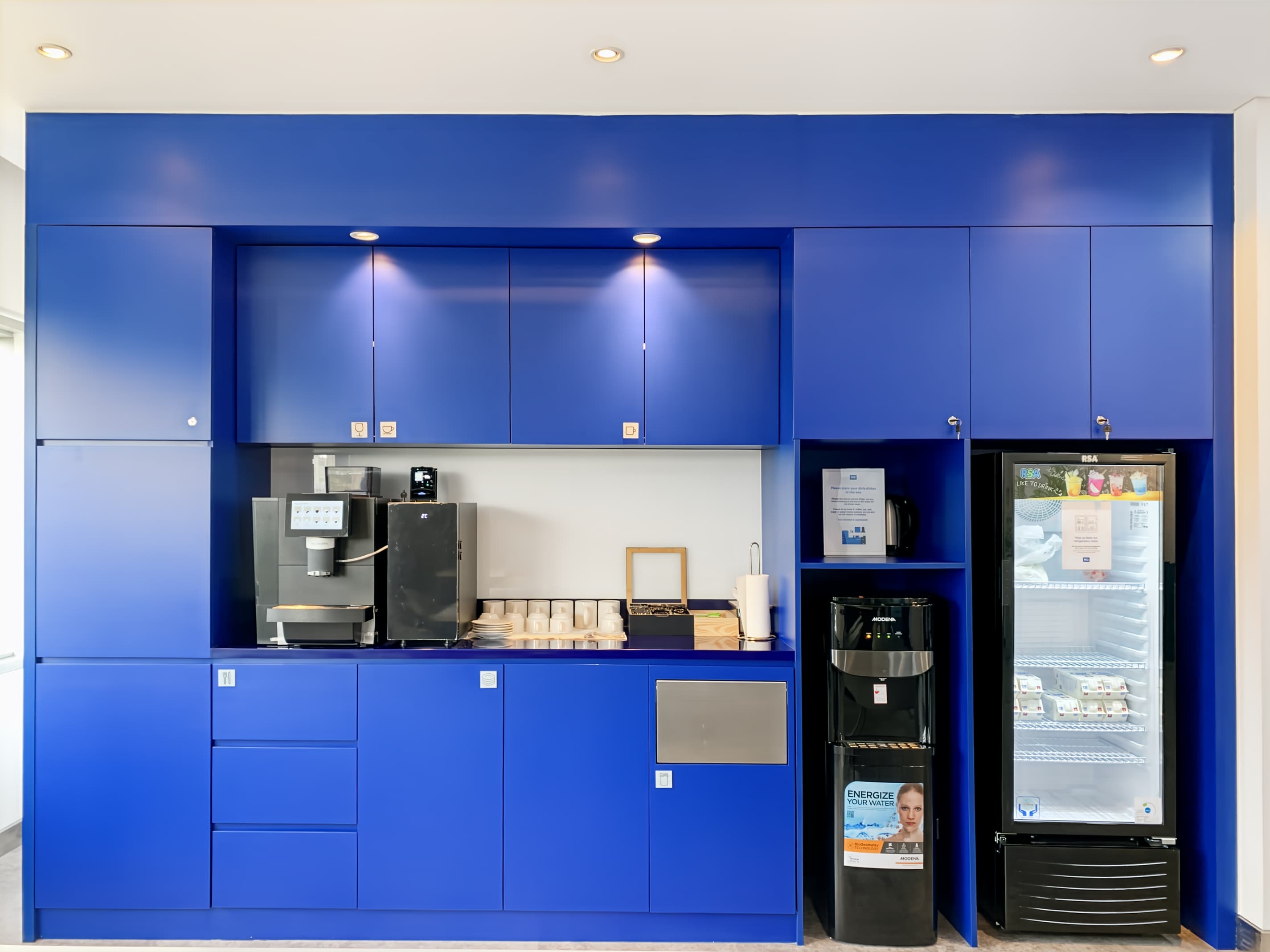 Jakarta , HQ Sinarmas Land Plaza Tower 1 image 4