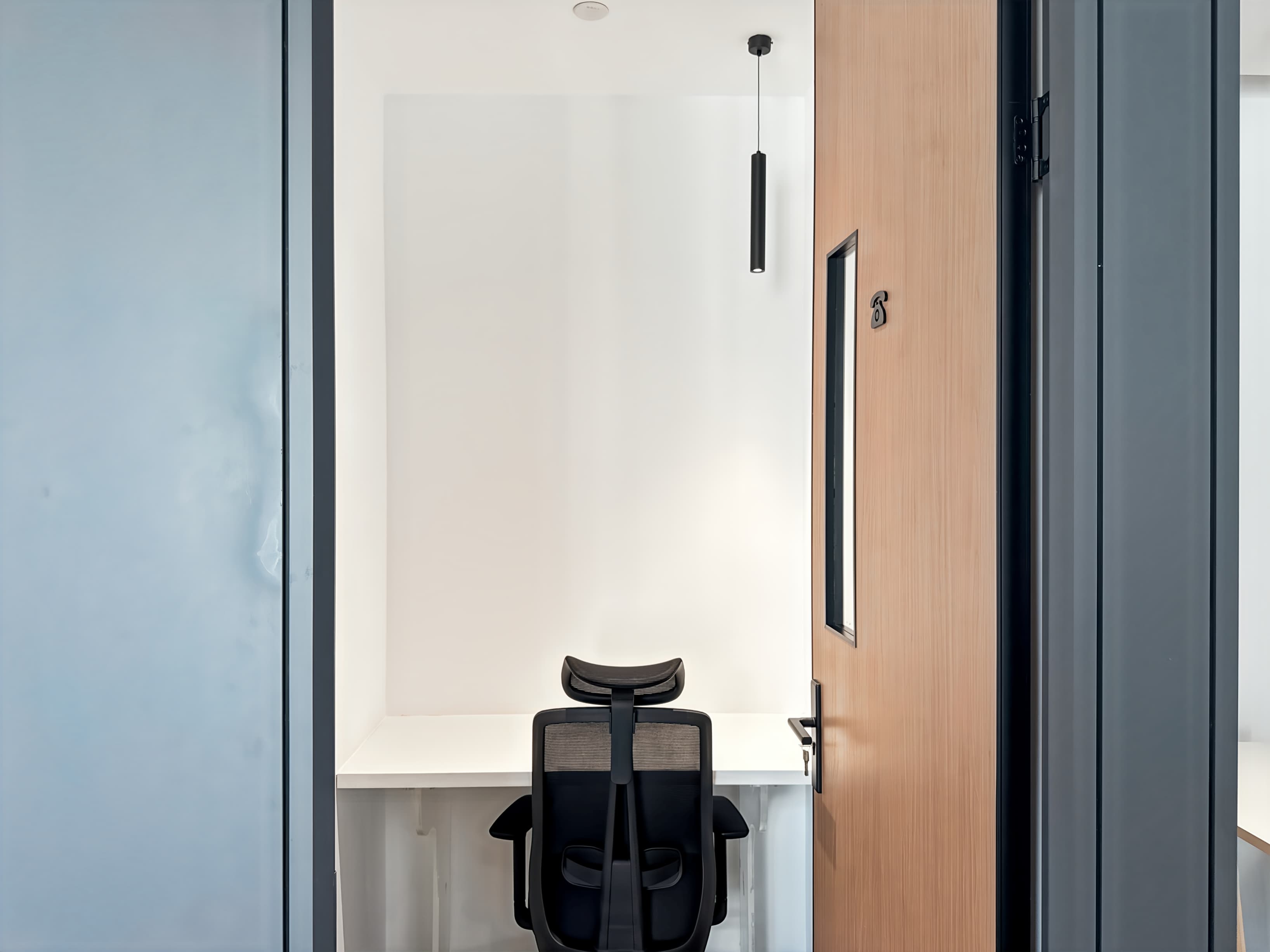 Chongqing, Weiyi Center image 3