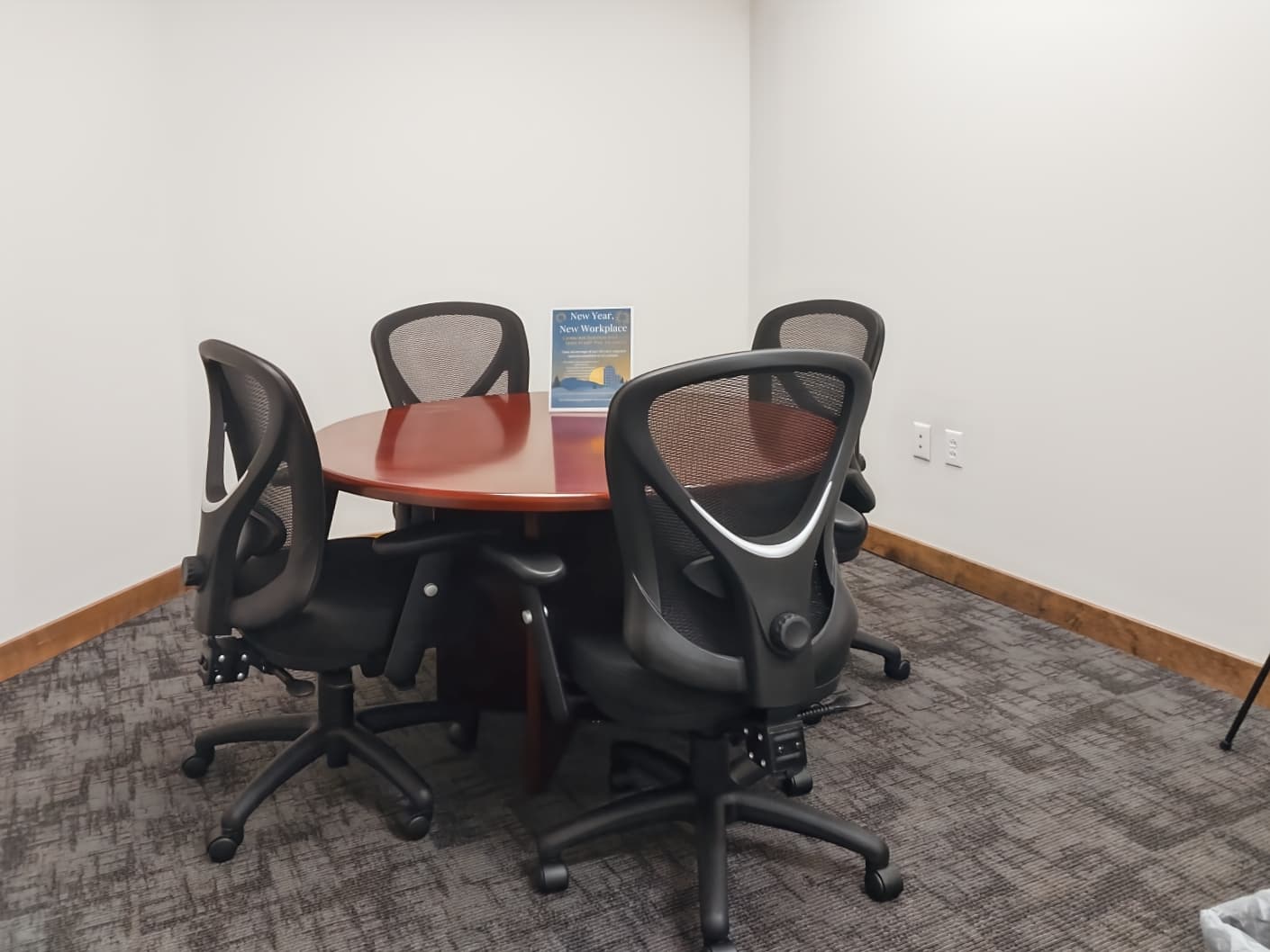 KS, Overland Park - Metcalf Avenue image 1