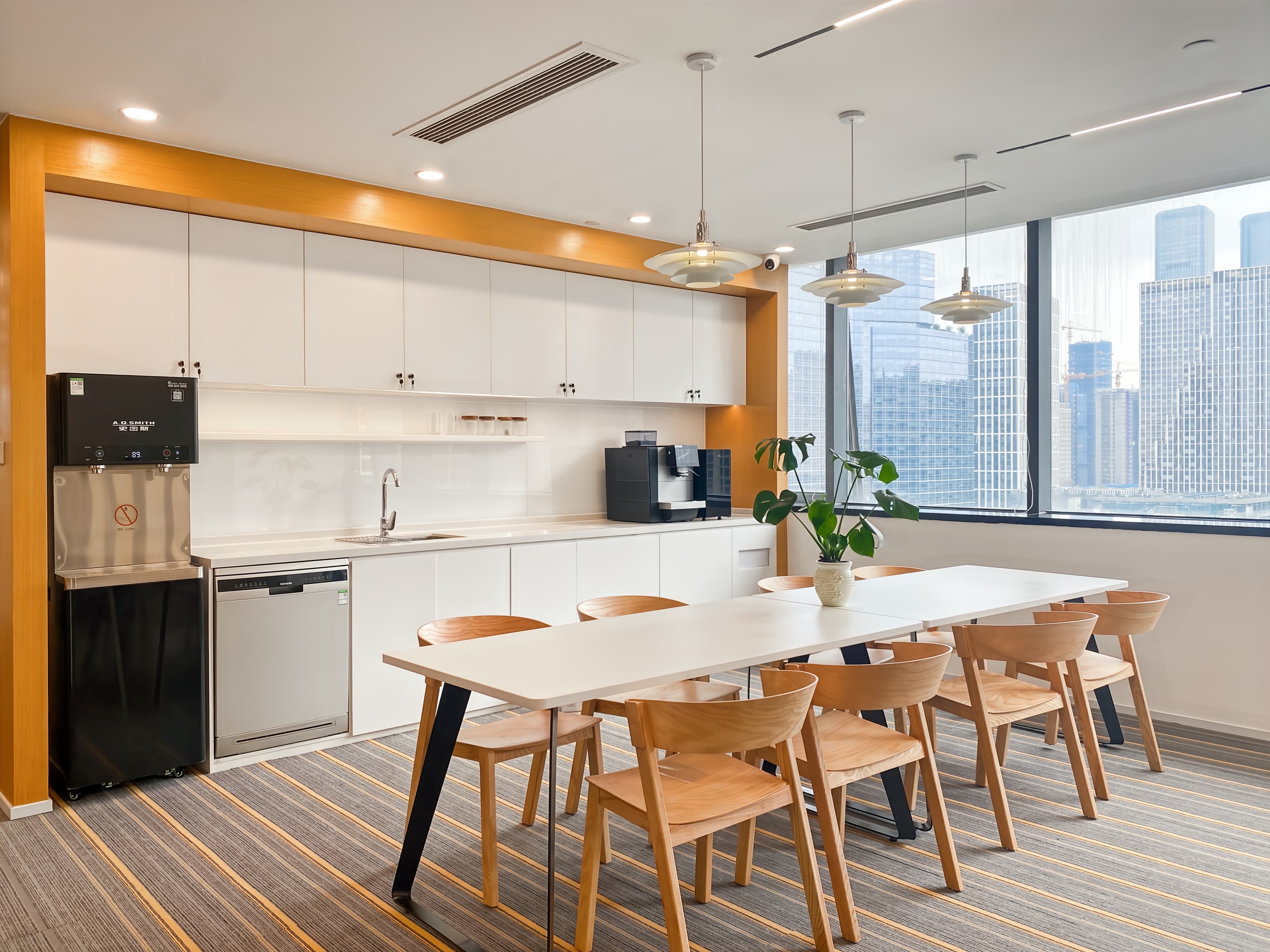 Hangzhou, Spotlight Center image 10