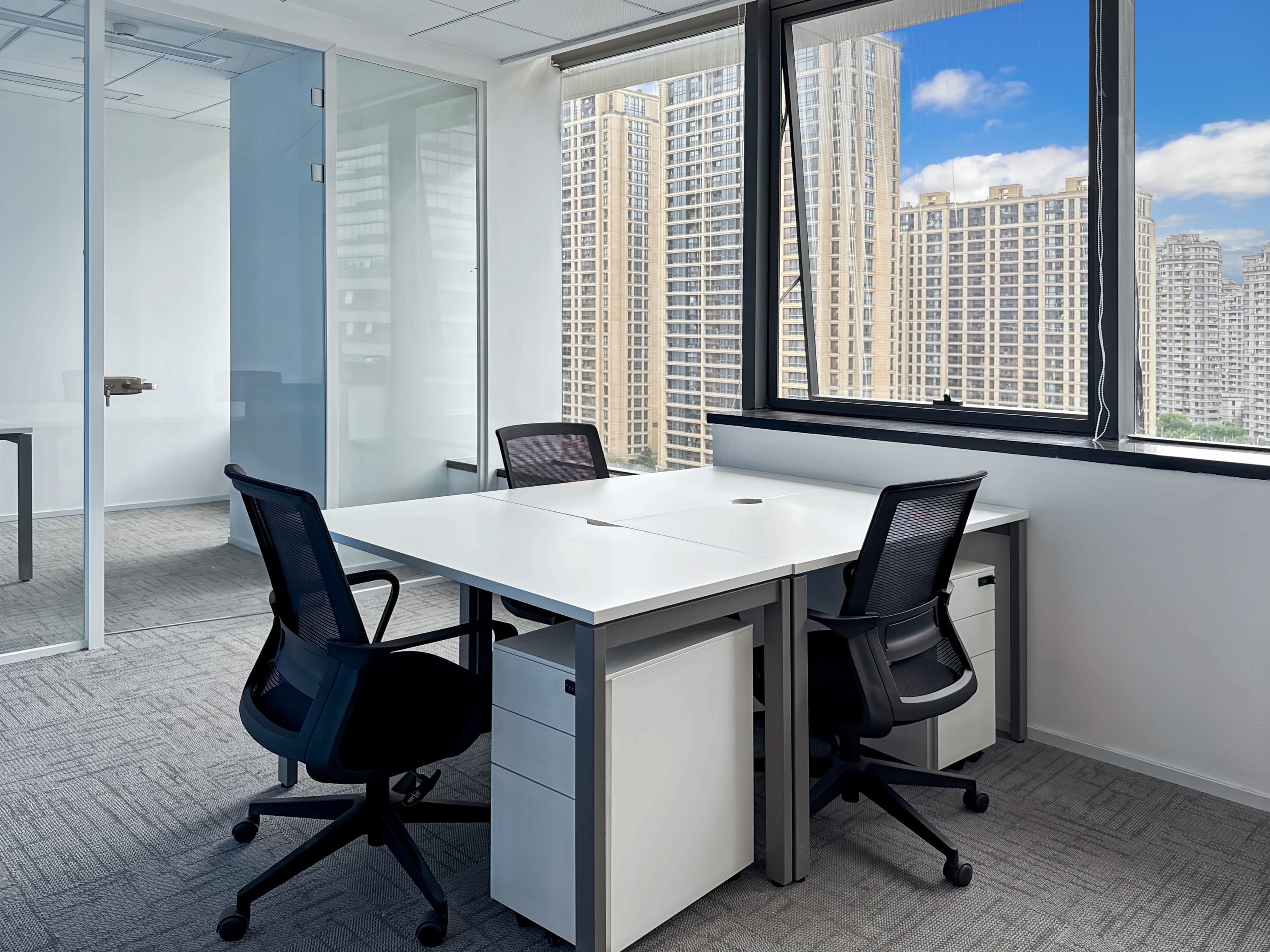 Hangzhou, Spotlight Center image 1