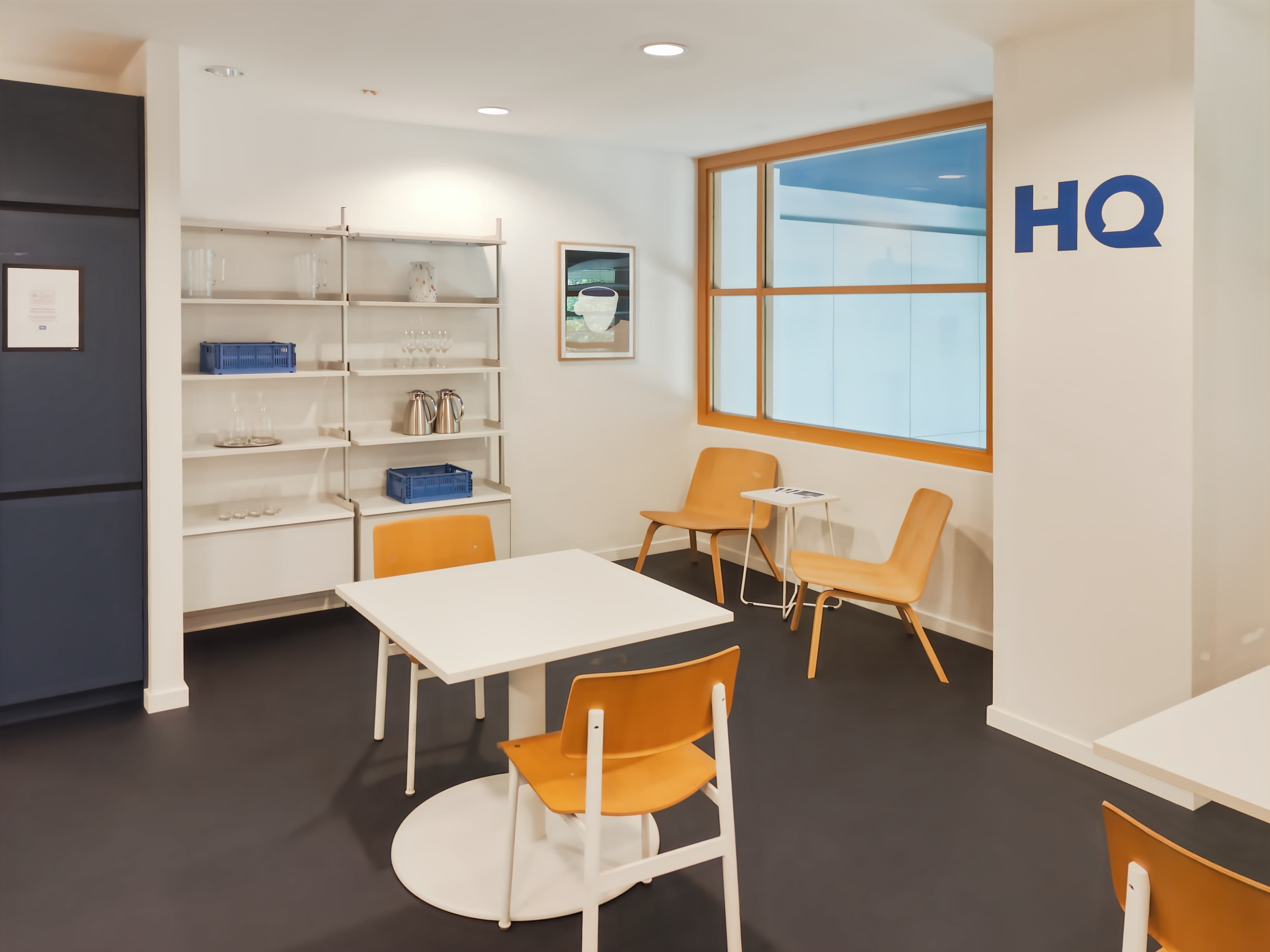 Brussels, Meiser Silver Building image 4