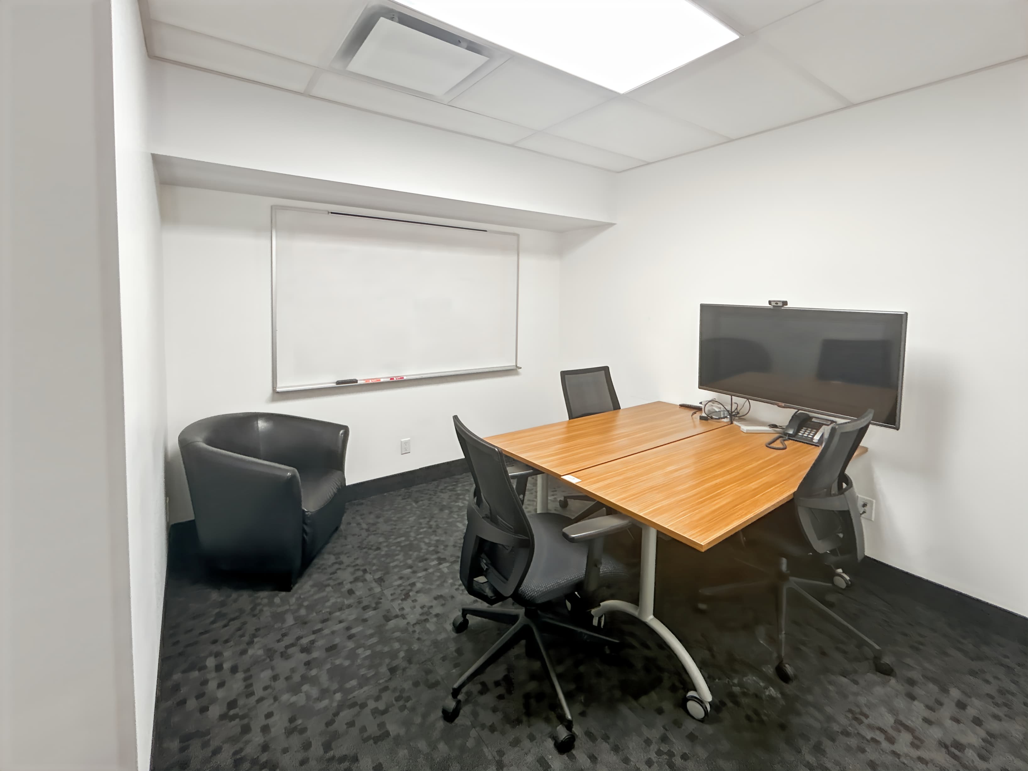 QC, Ste-Foy - Ave Des Hotels image 13