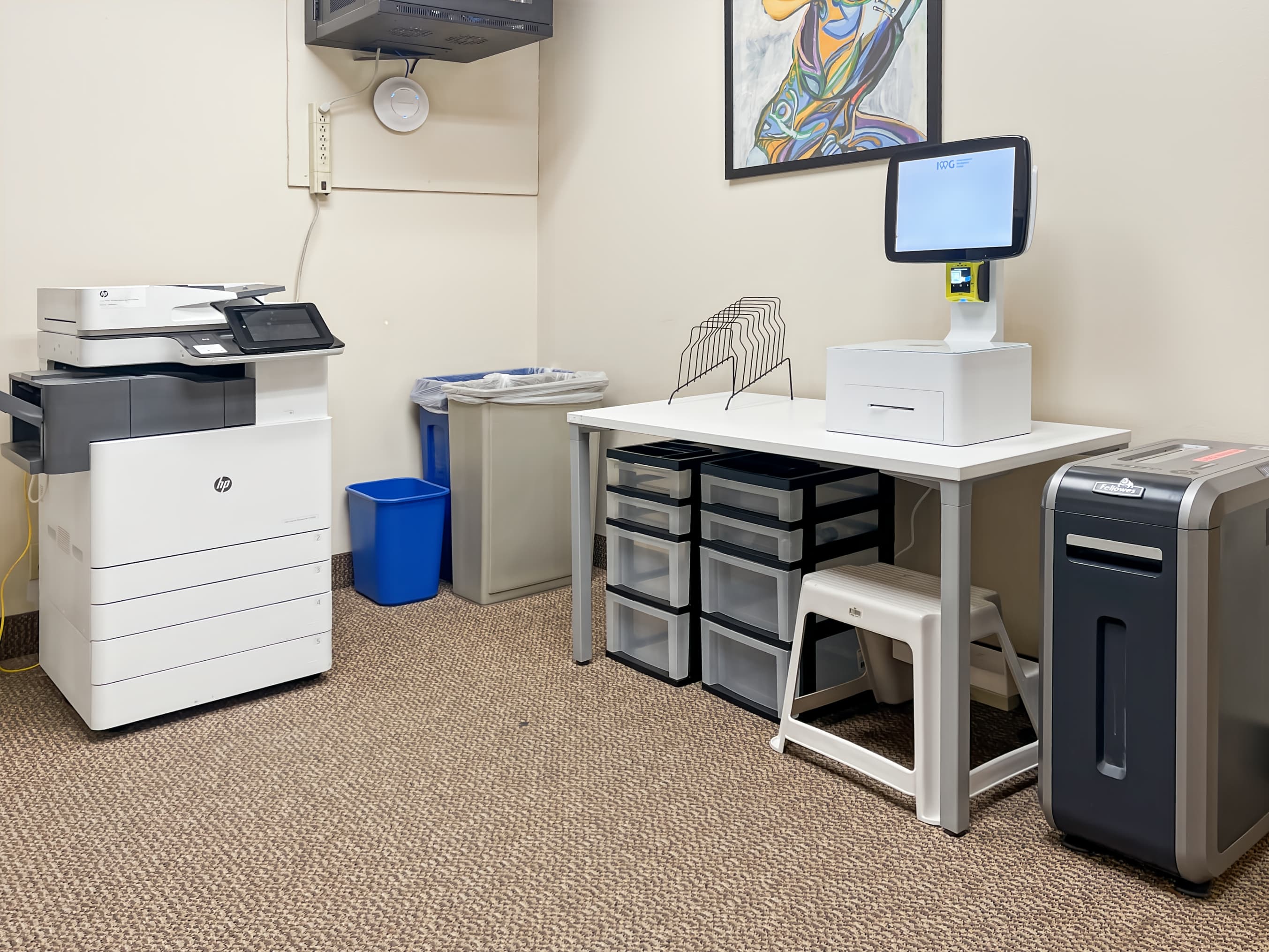 TX, Bedford - 1600 Airport Freeway image 6