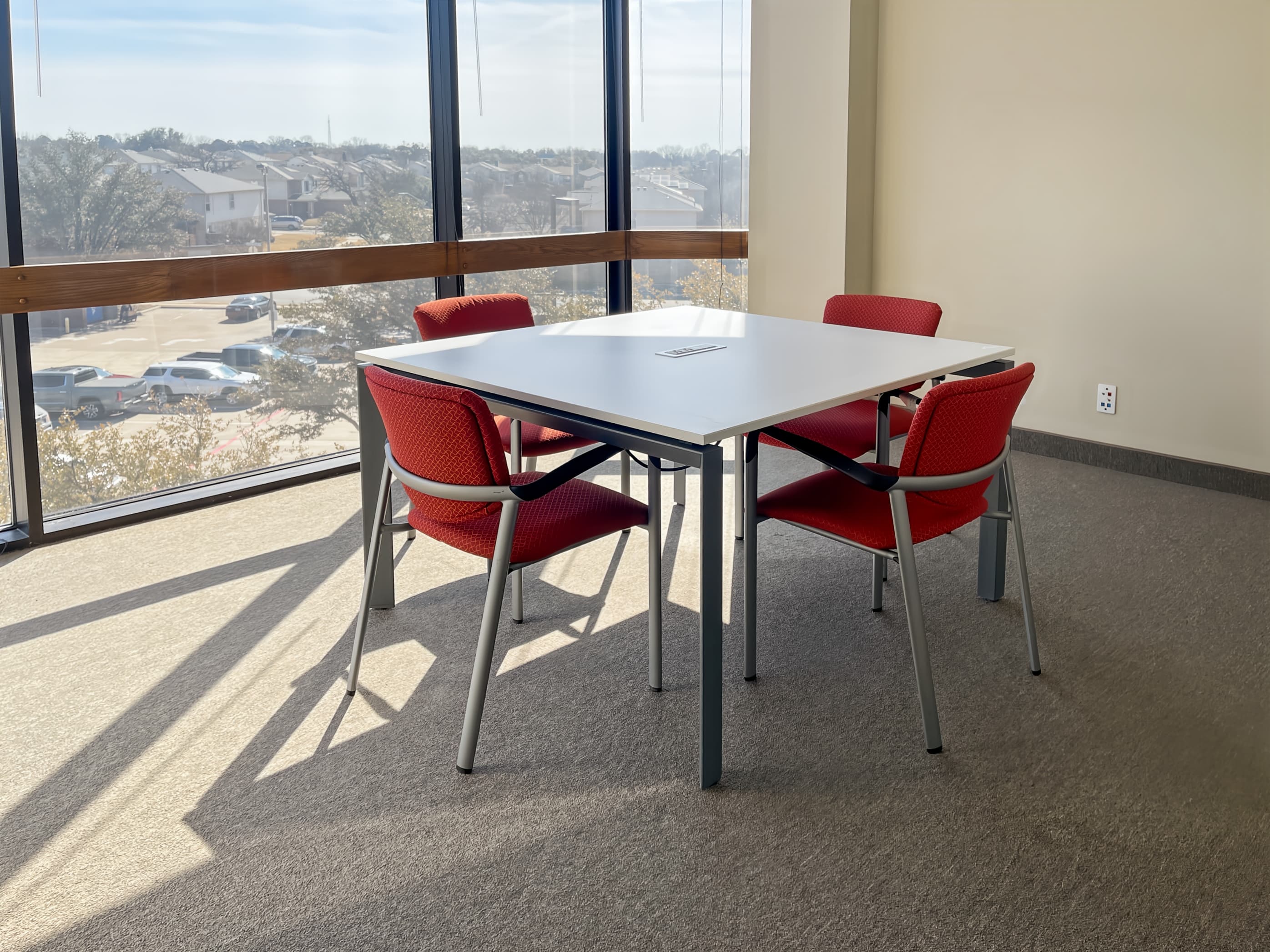 TX, Bedford - 1600 Airport Freeway image 2