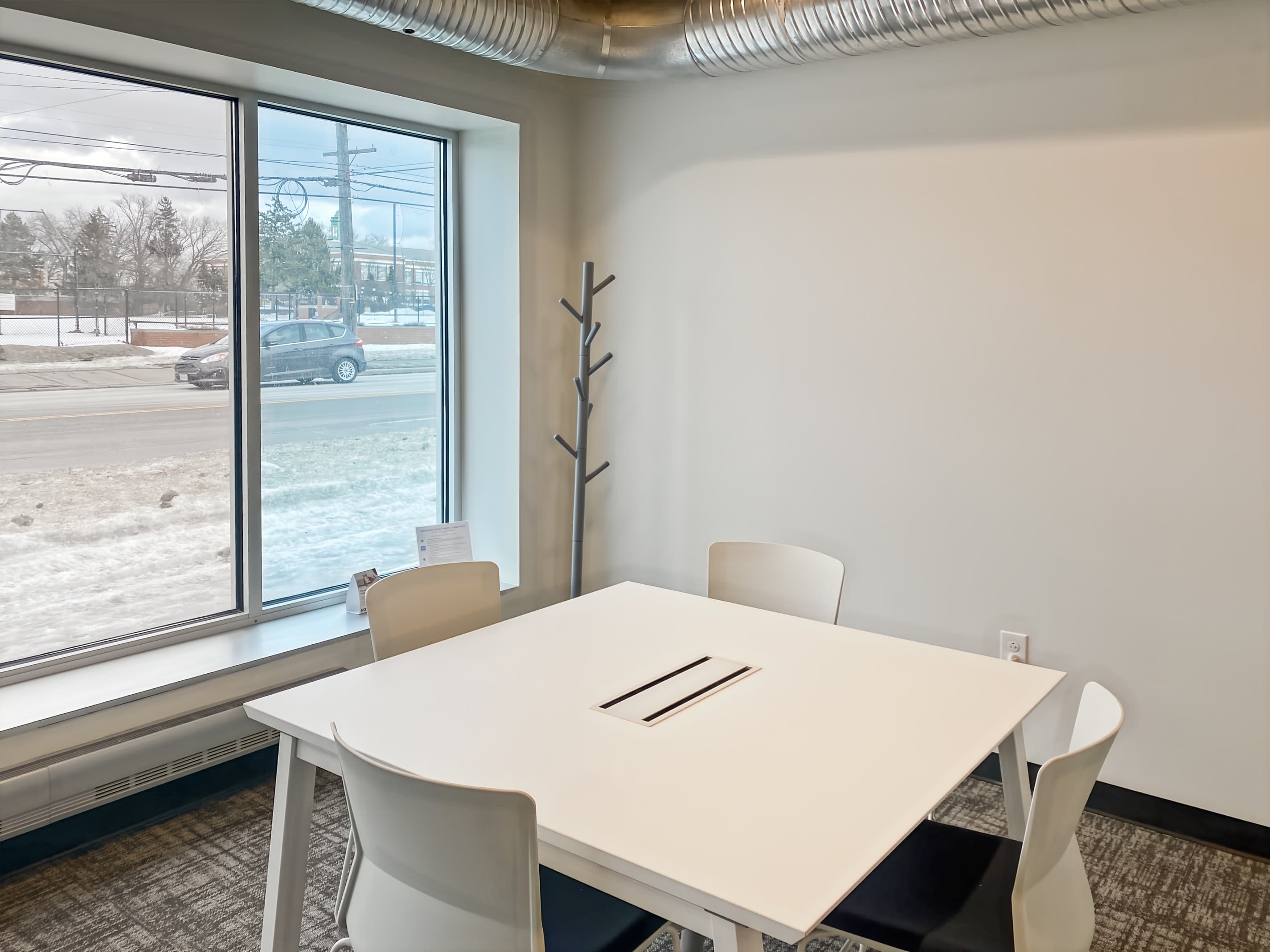 OH, Shaker Heights - Chagrin Blvd image 9