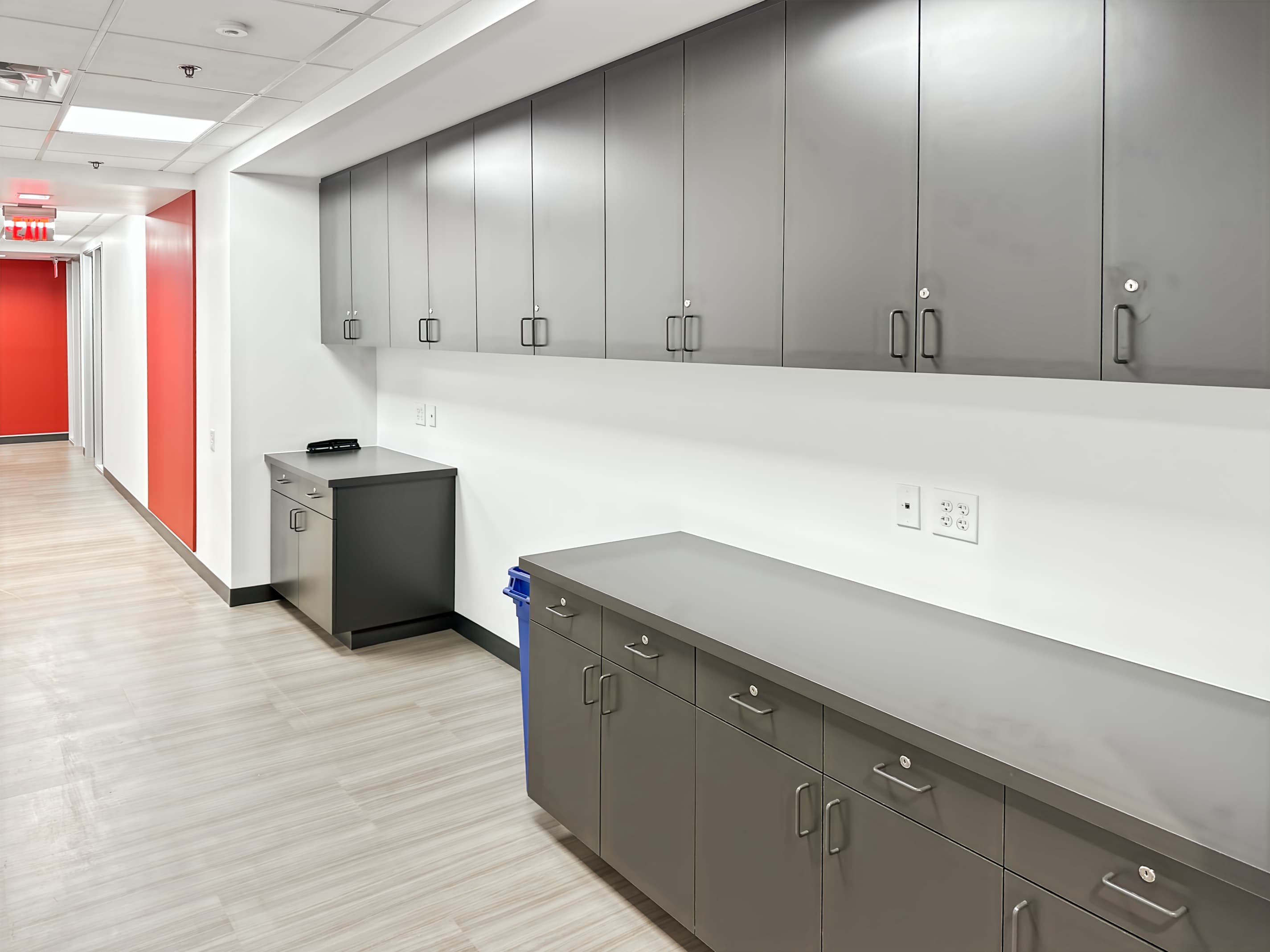 AZ, Phoenix - Clarendon image 7