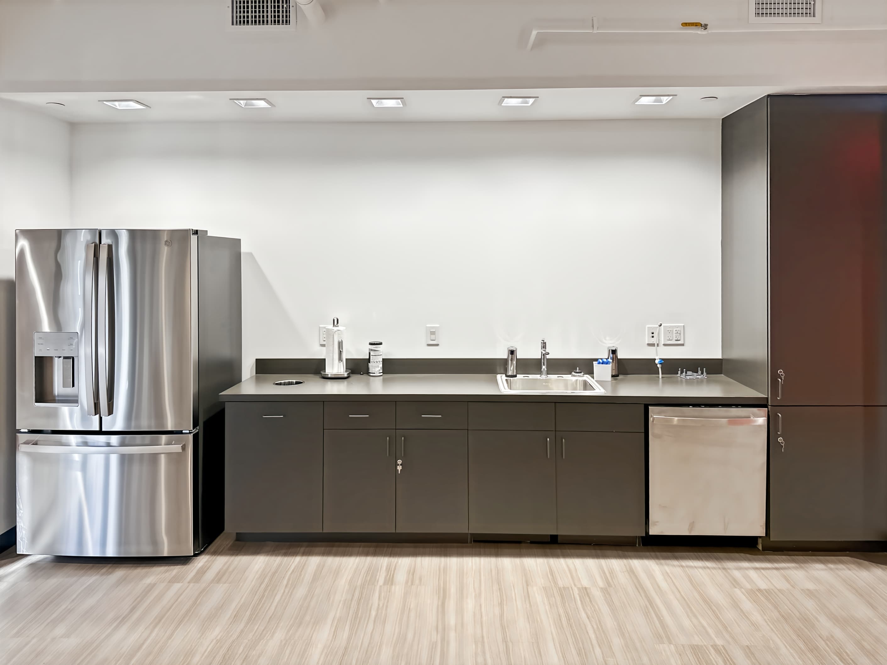 AZ, Phoenix - Clarendon image 4