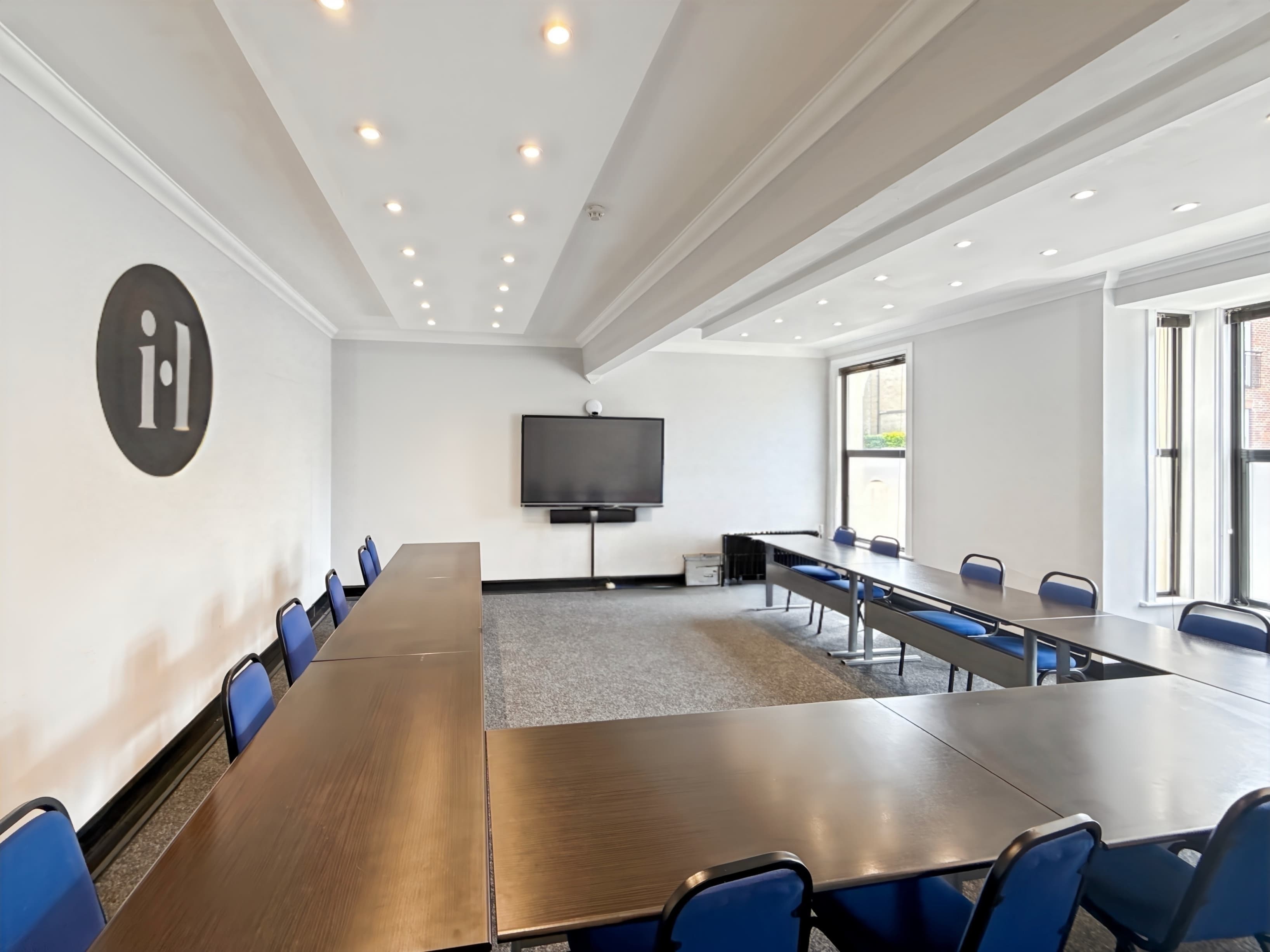 Norwich, Independent House image 4 Norwich, Independent House image 4