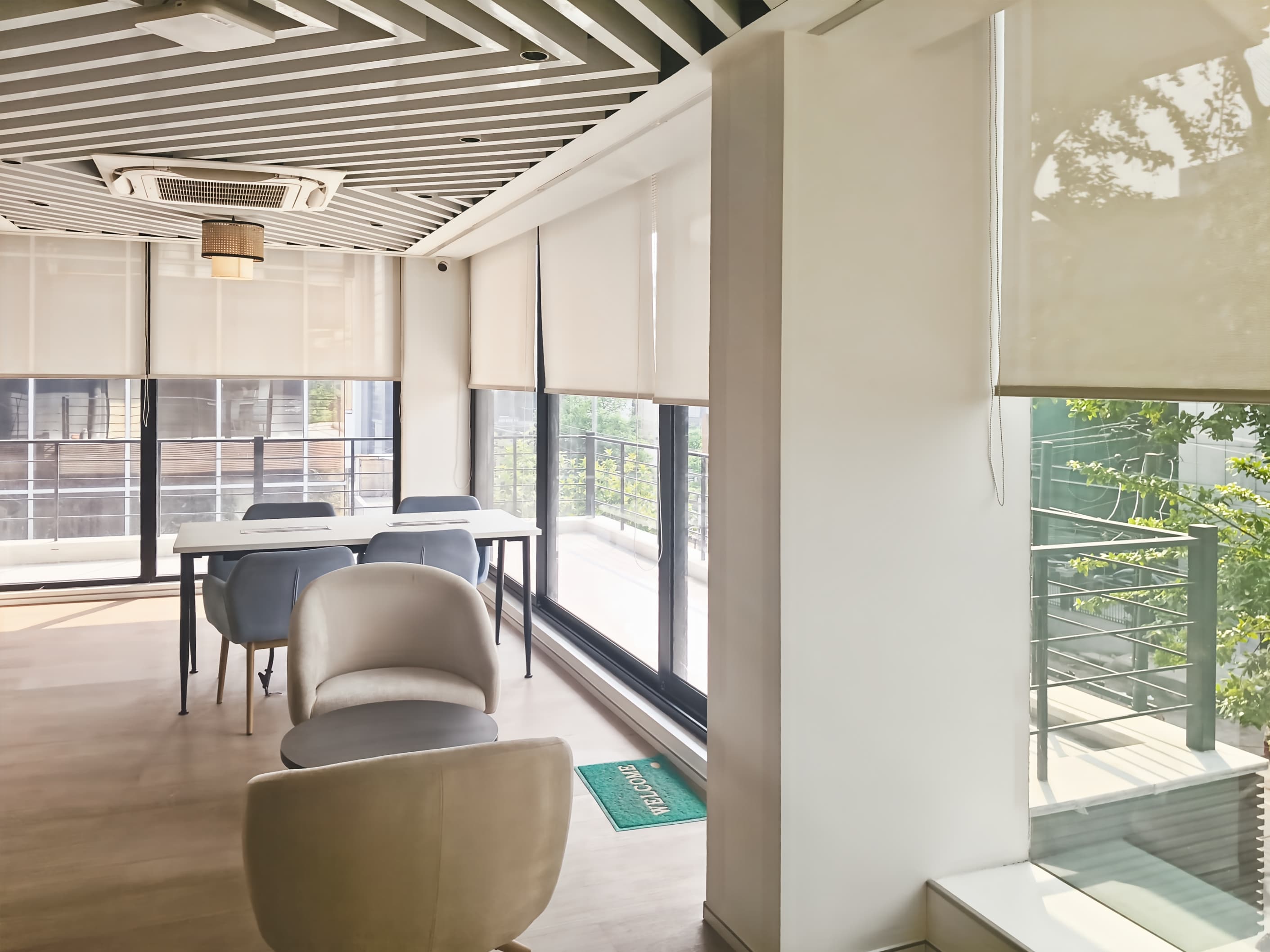 Noida, D-14 image 2