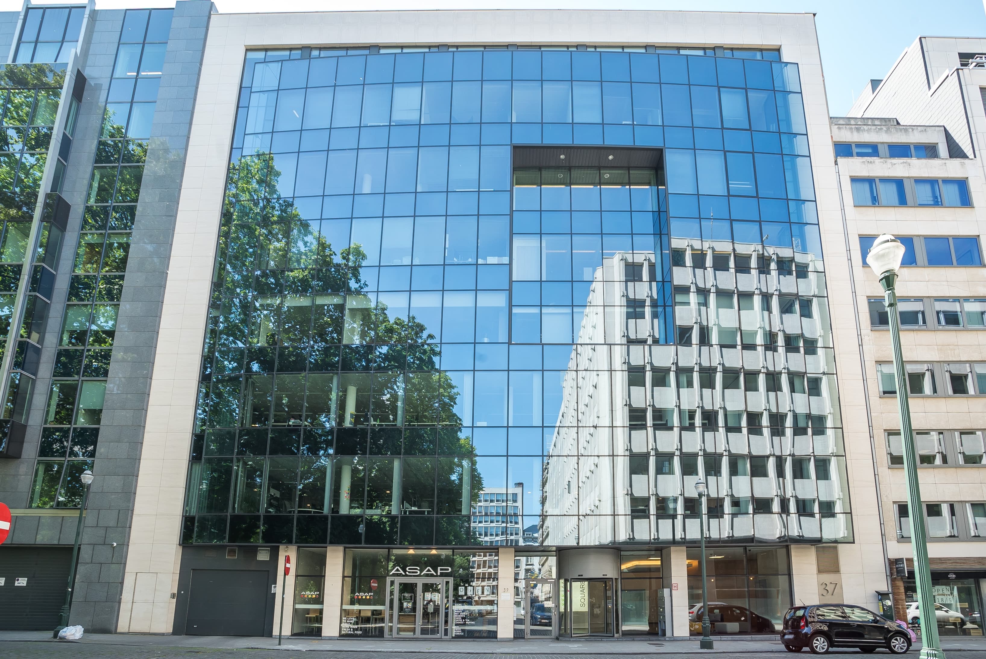 BRUSSELS, EU Square de Meeûs image 7