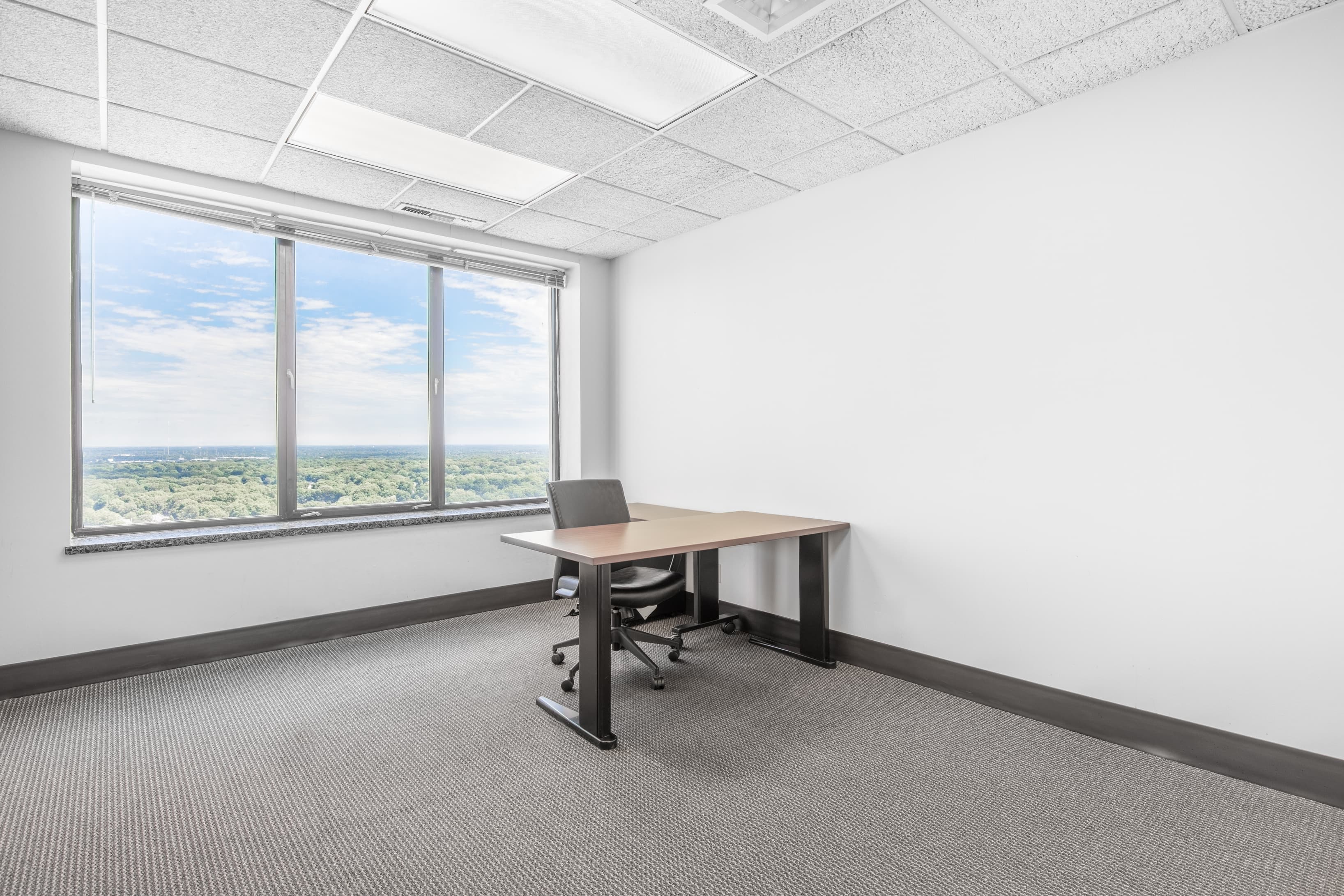 TN, Memphis - Clark Tower (HQ) image 5