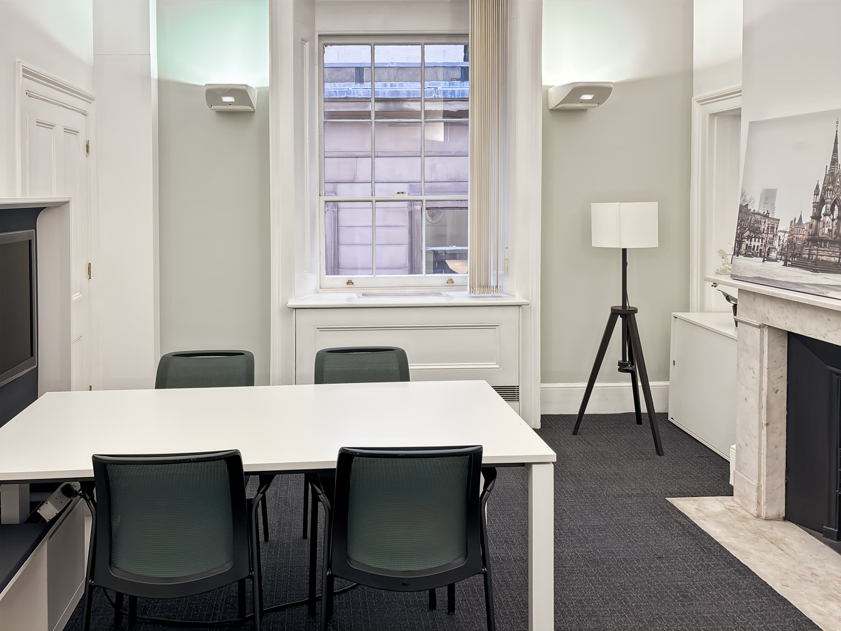 MANCHESTER, King Street image 4