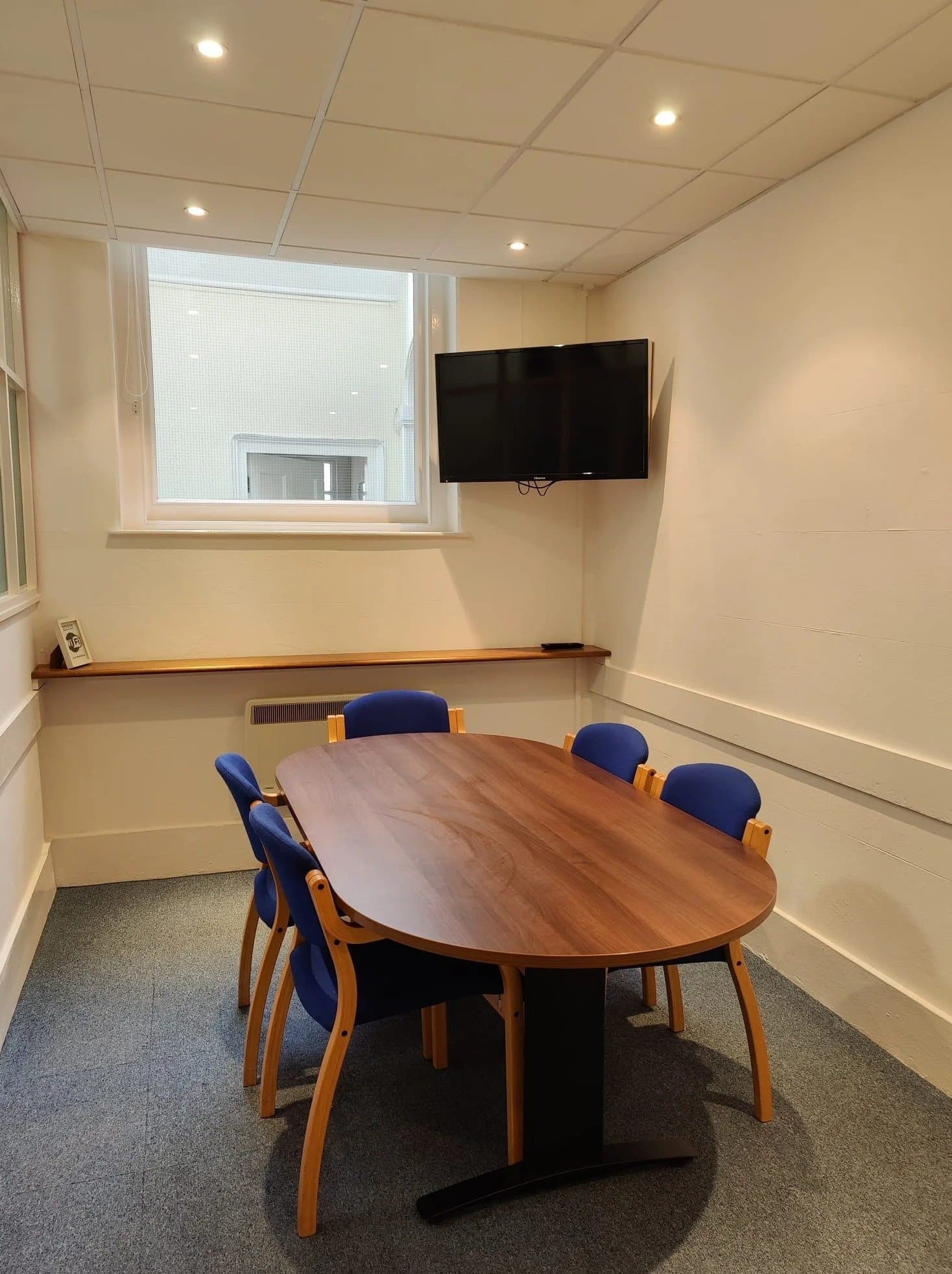 9810-9810-688087.jpg 9810-9810-688087.jpg