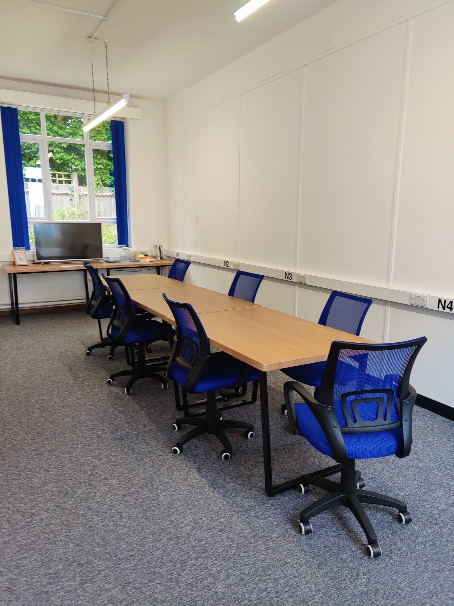 9810-9810-688088.jpg 9810-9810-688088.jpg