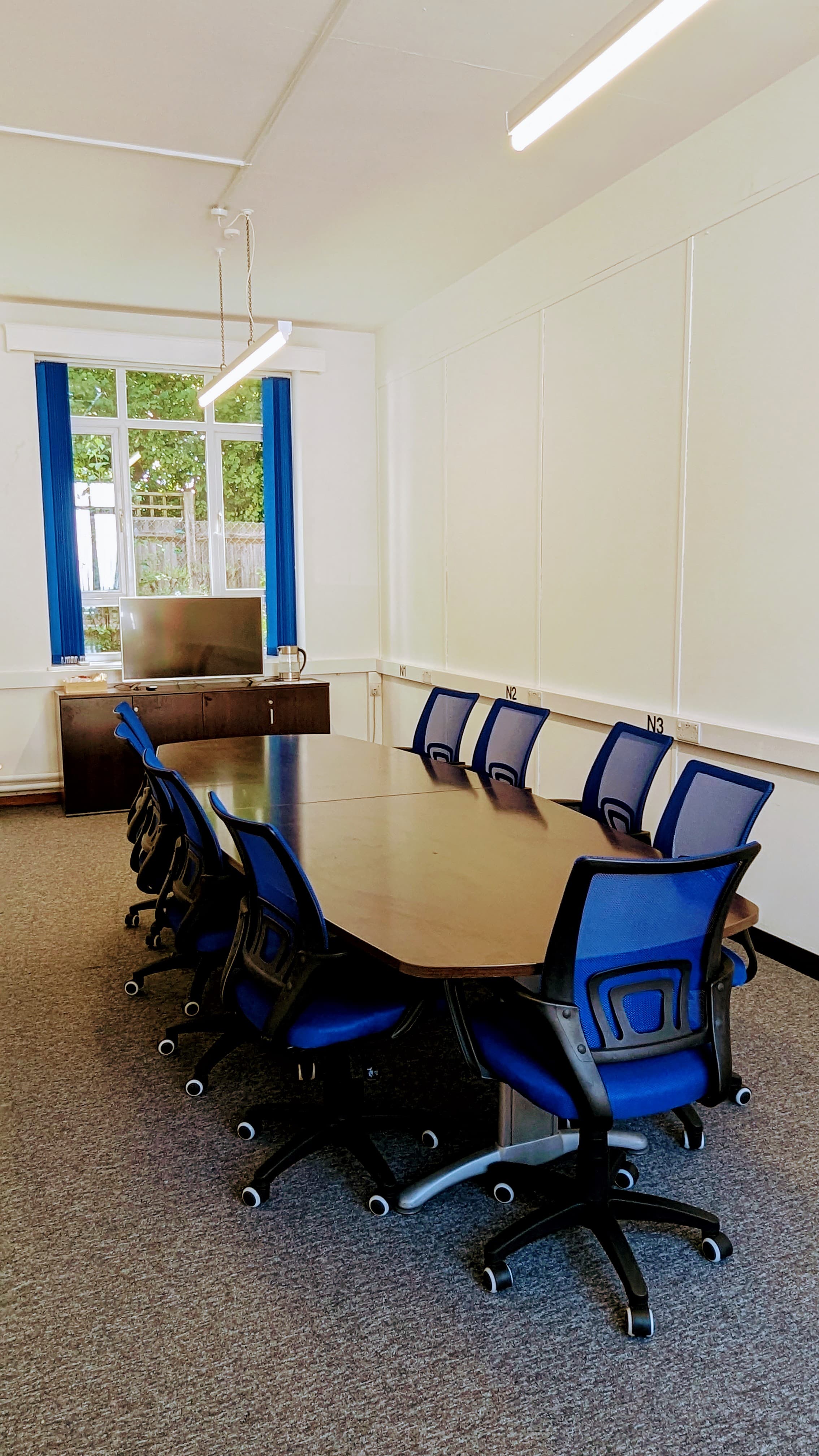 9810-9810-688089.jpg 9810-9810-688089.jpg