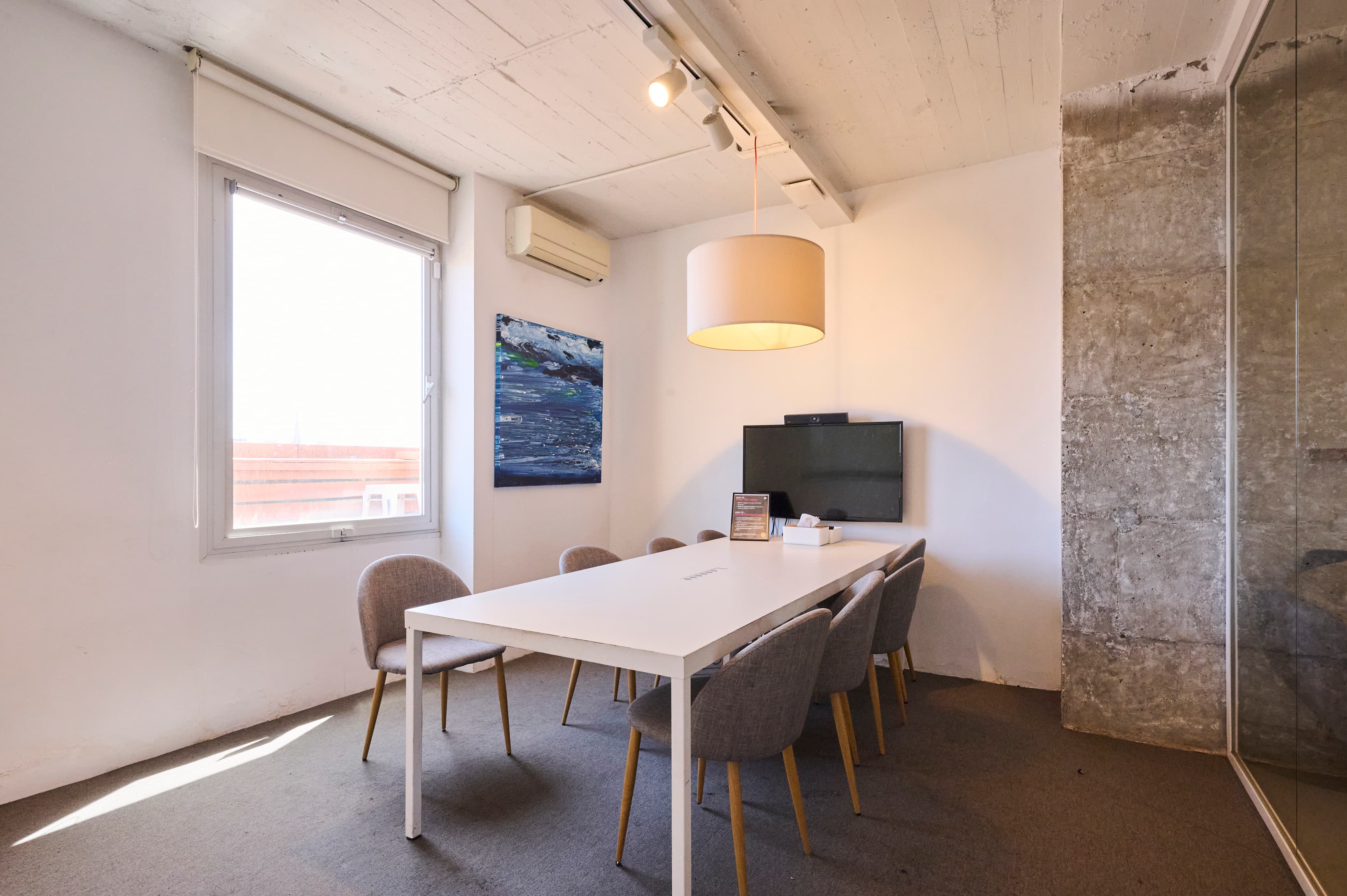 Meeting room.