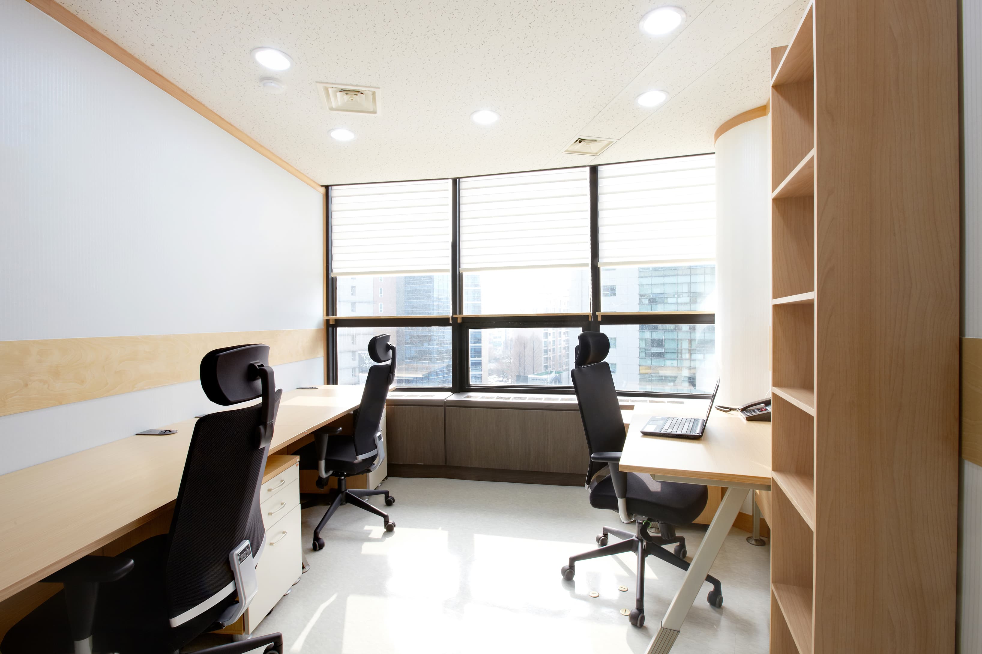 Private office for 3 people II Private office for 3 people II