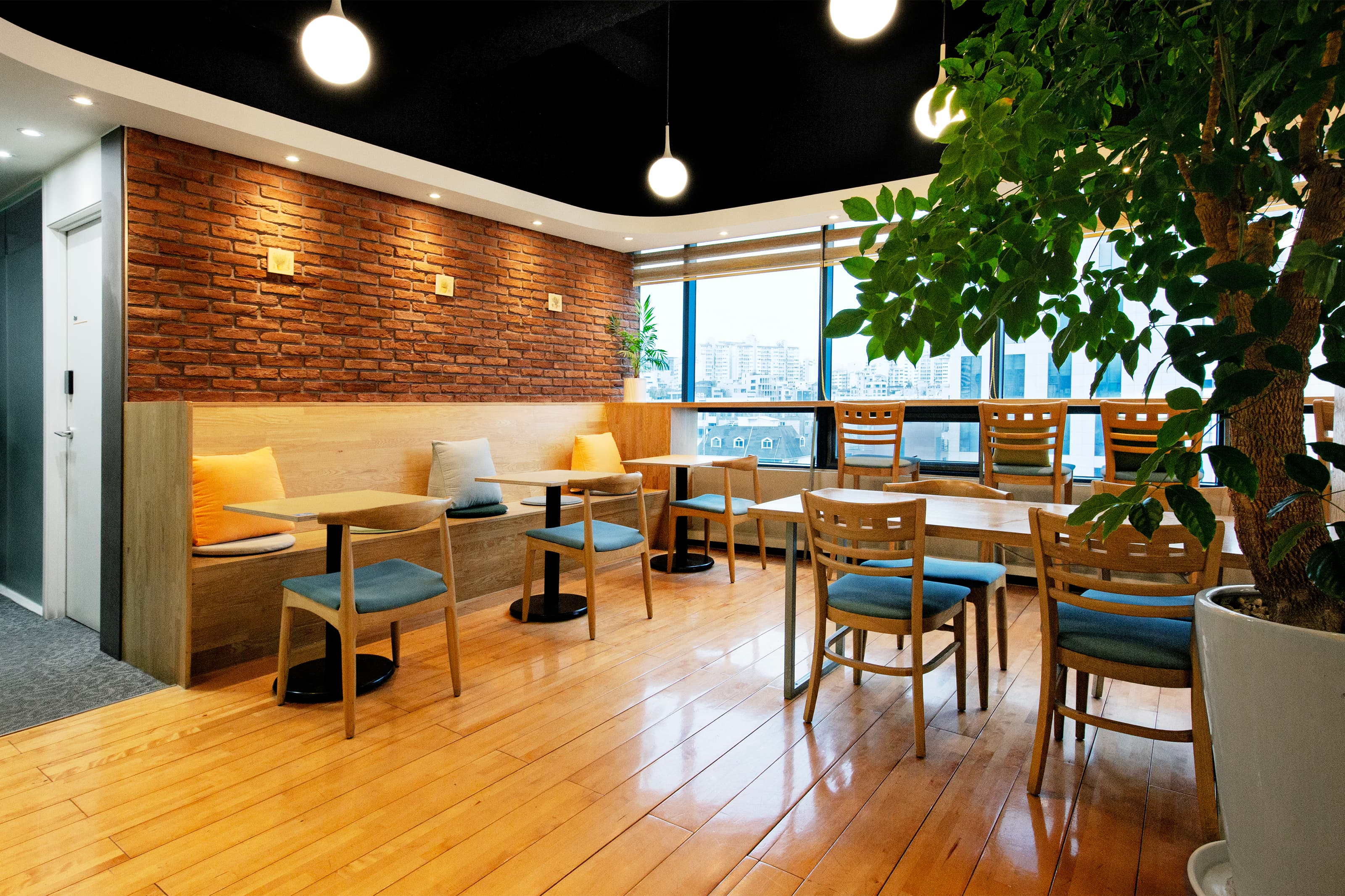 co-working space 8F