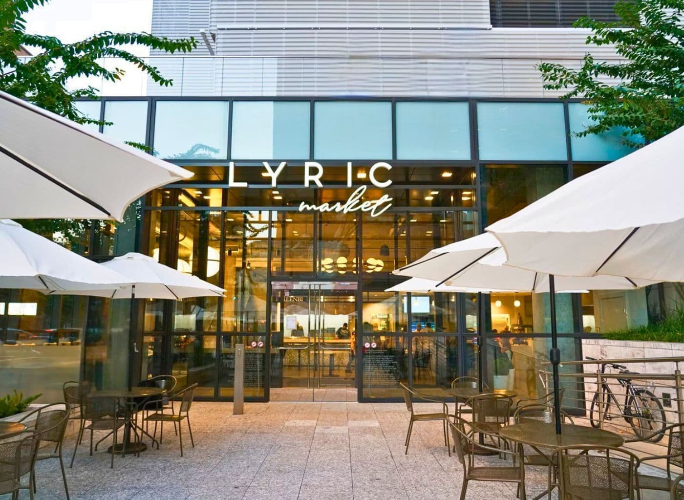 Lyric Market outdoor seating