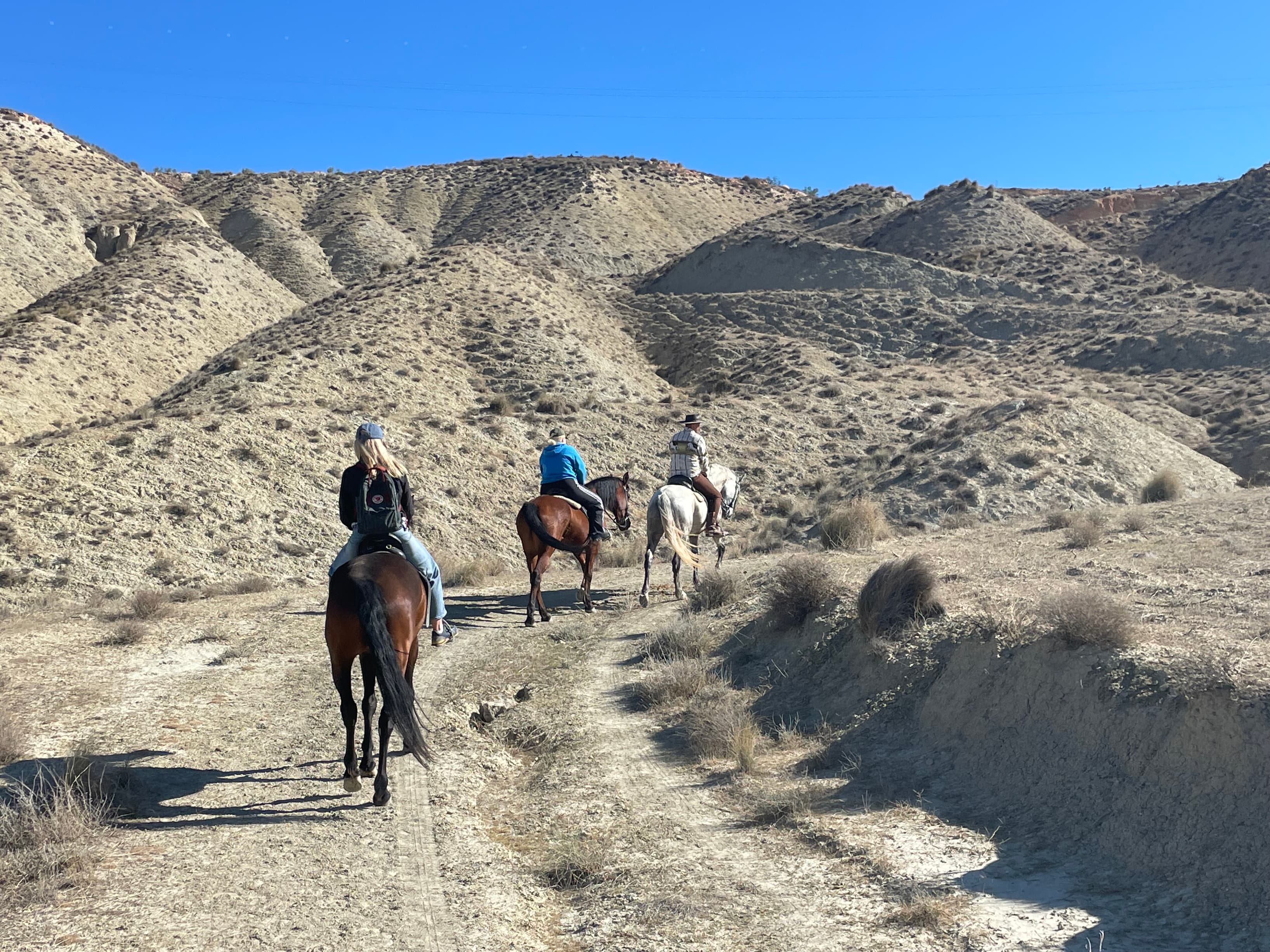 Crossing the desert - Hinojares Crossing the desert - Hinojares