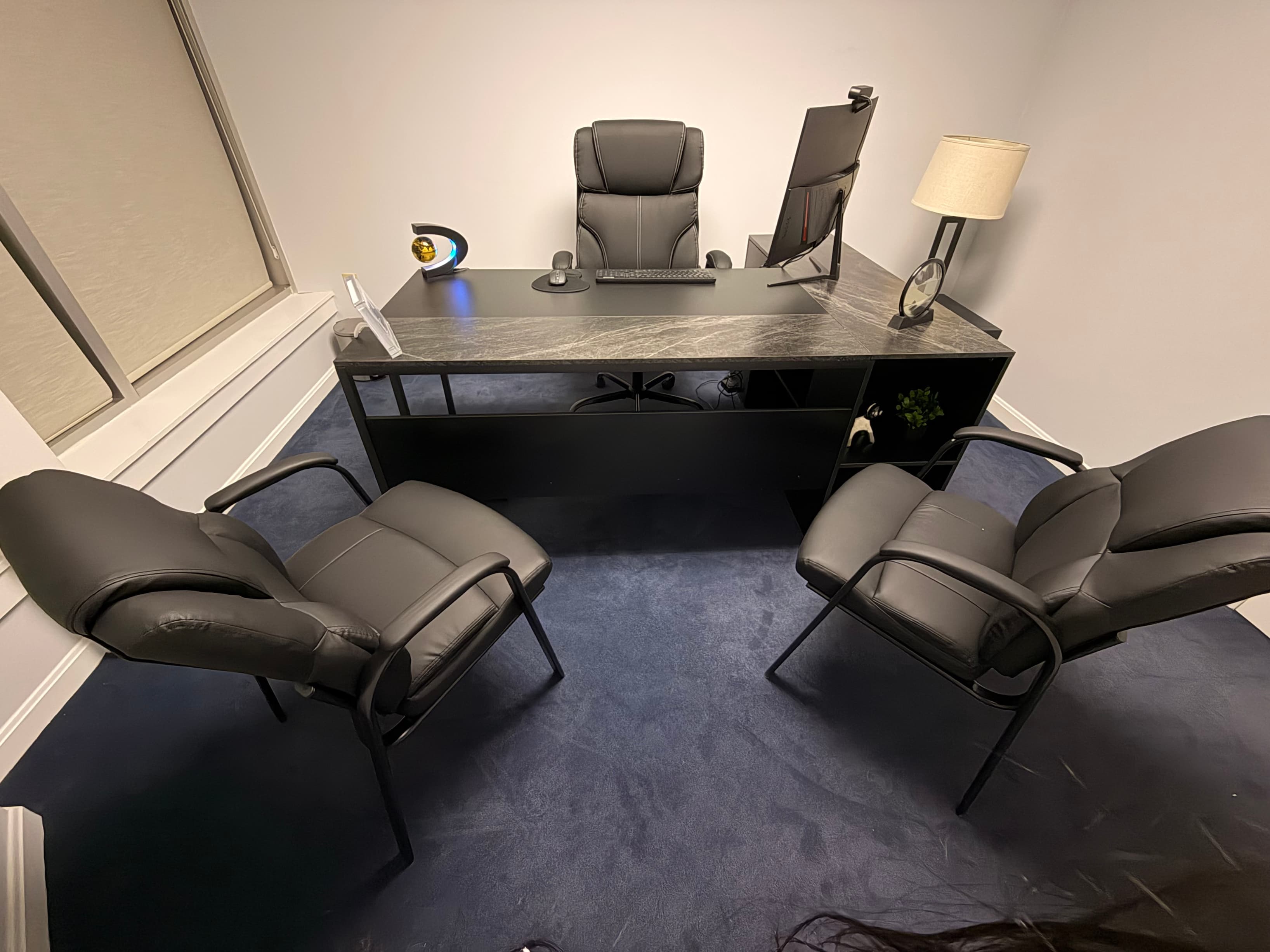 Executive Office in a private office 4 Executive Office in a private office 4