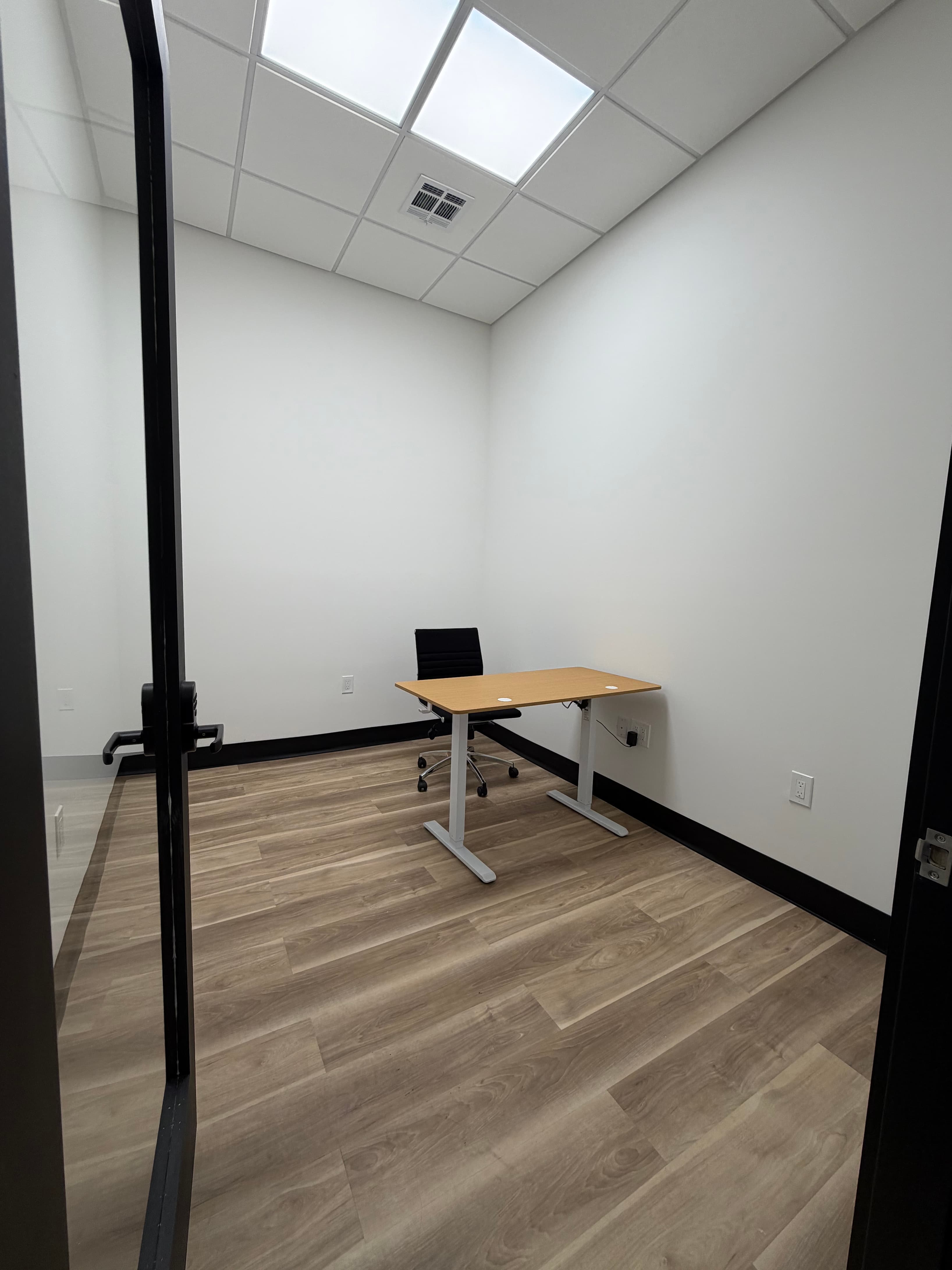 Simple set up office Simple set up office