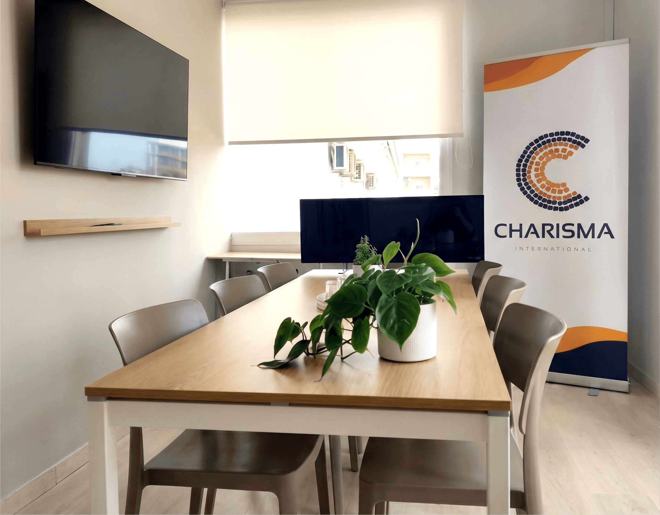 Aura (Meeting Room)
