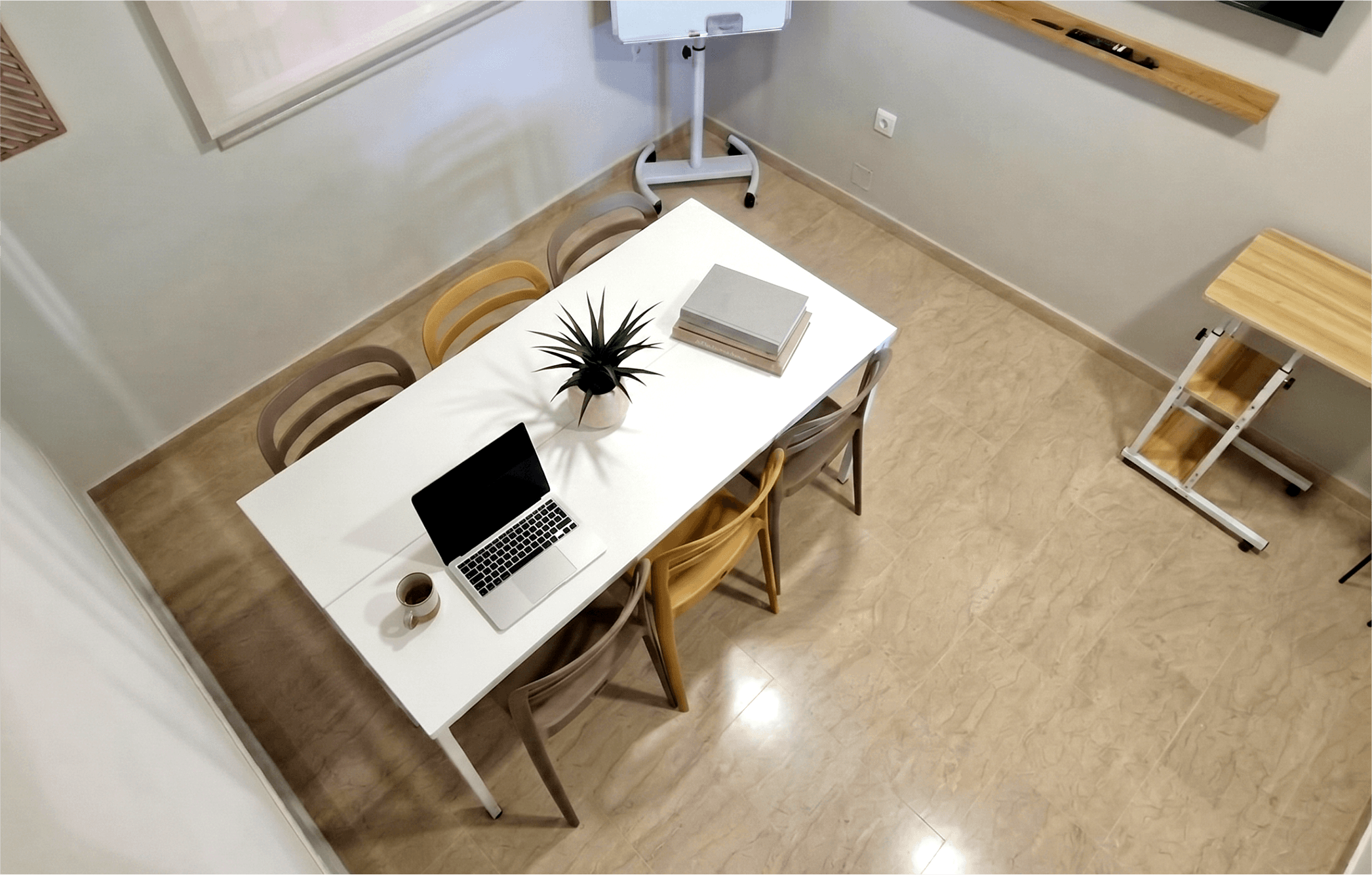 Spark (Meeting Room)