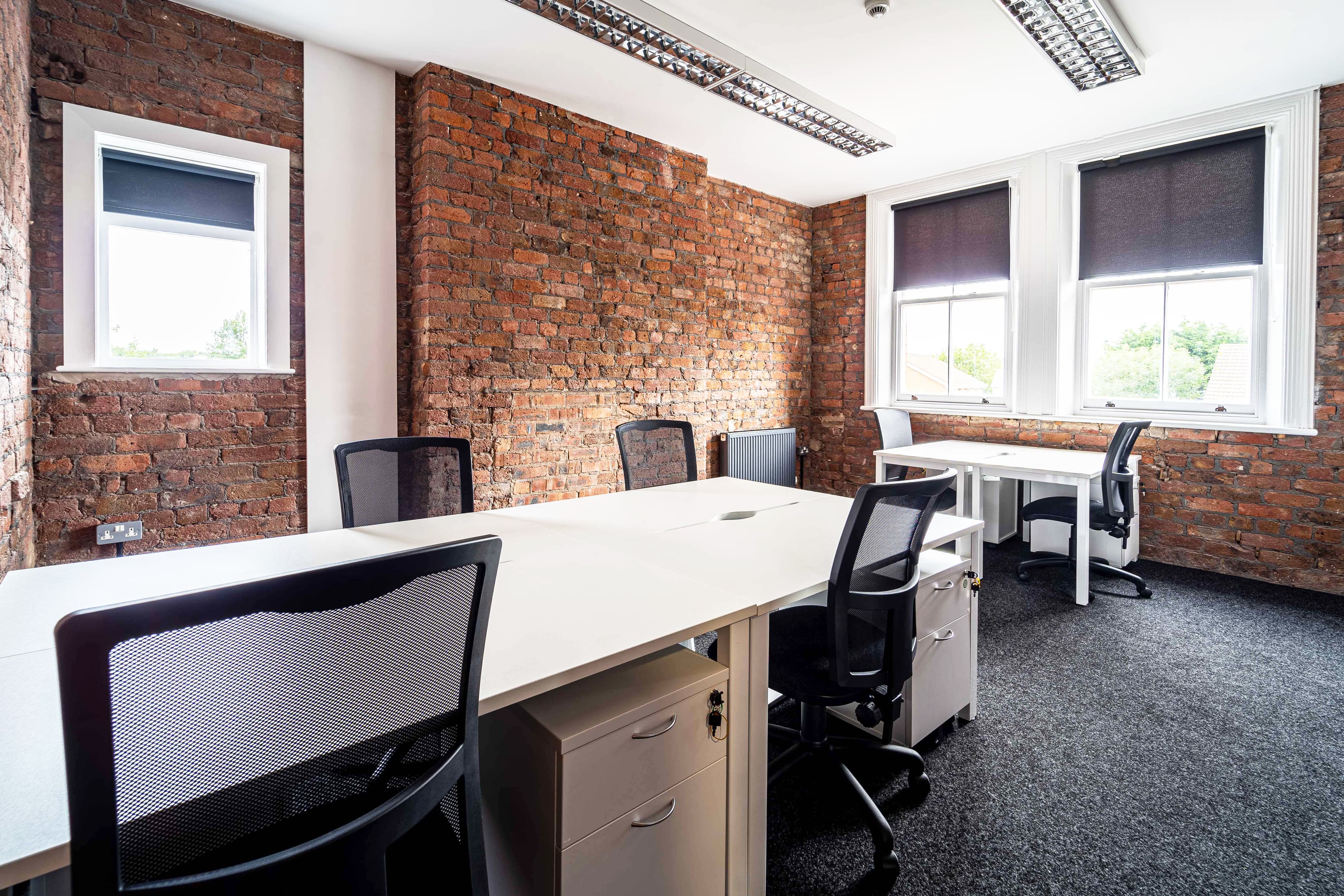 Ground floor furnished offices