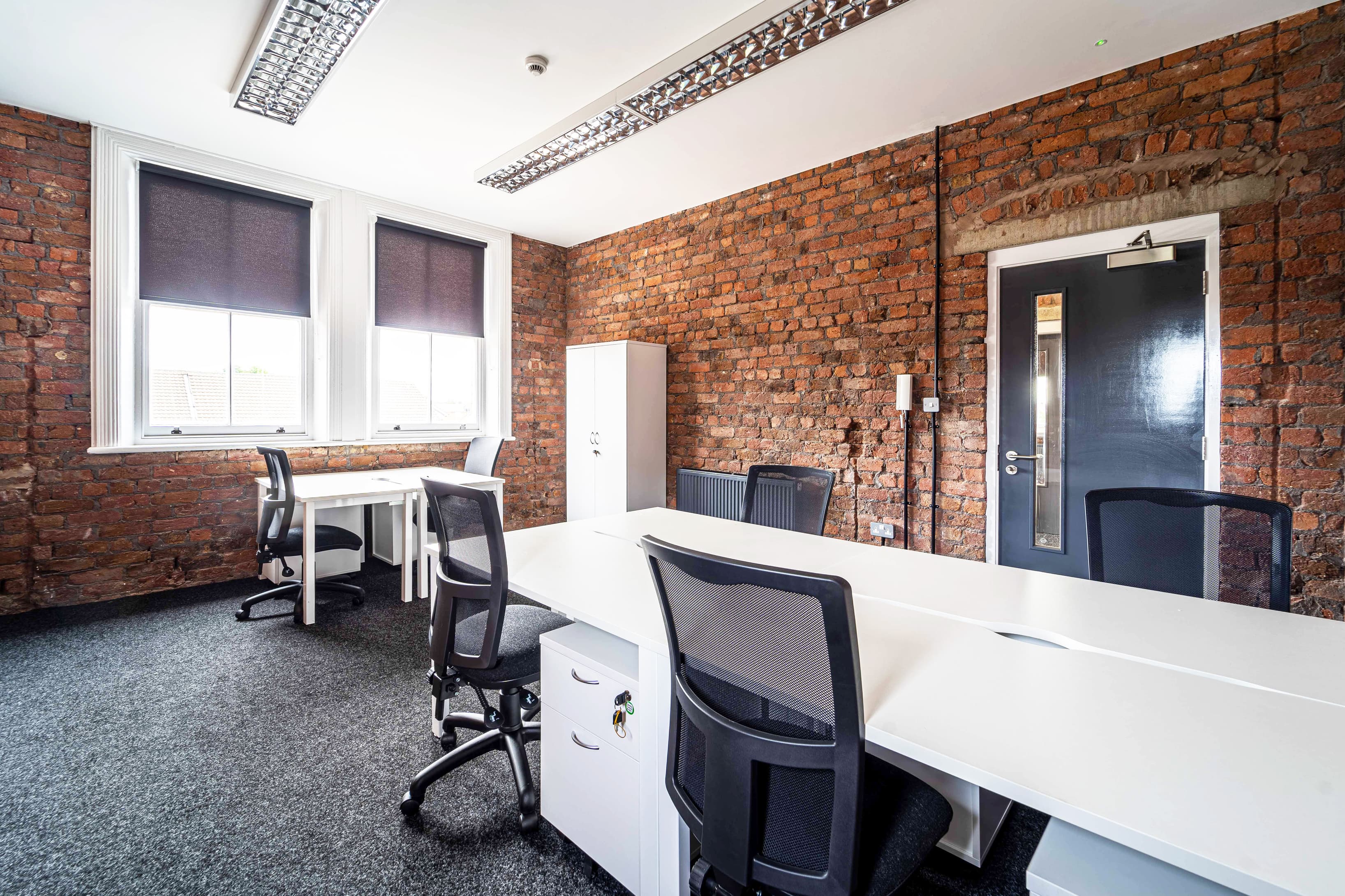 First floor furnished offices