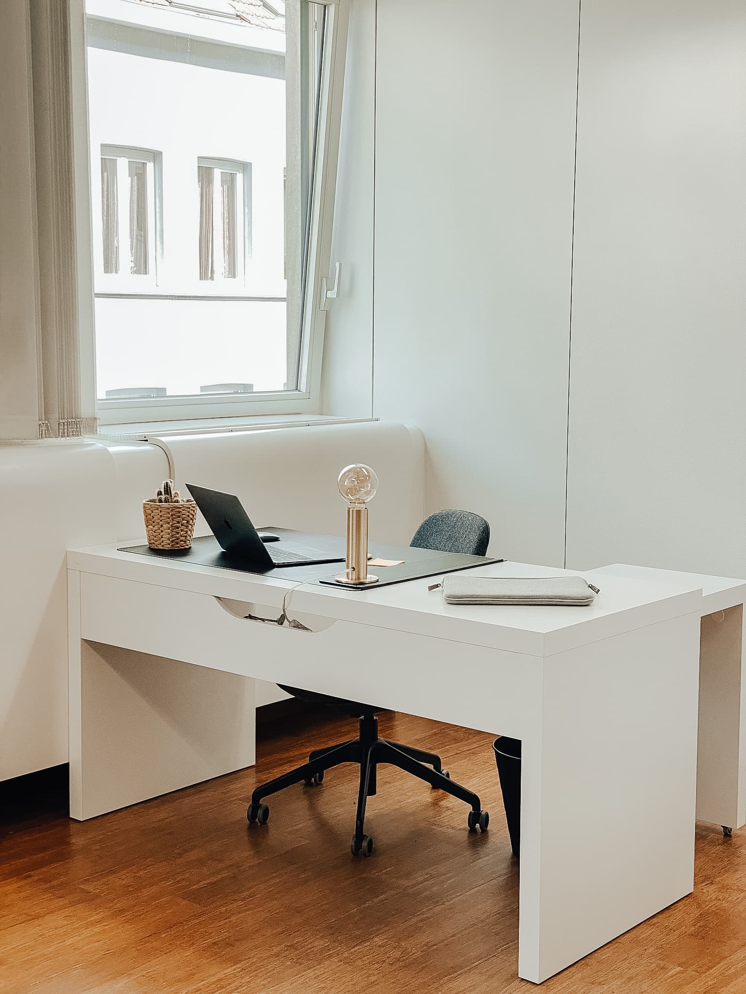 Private office Avenue louise