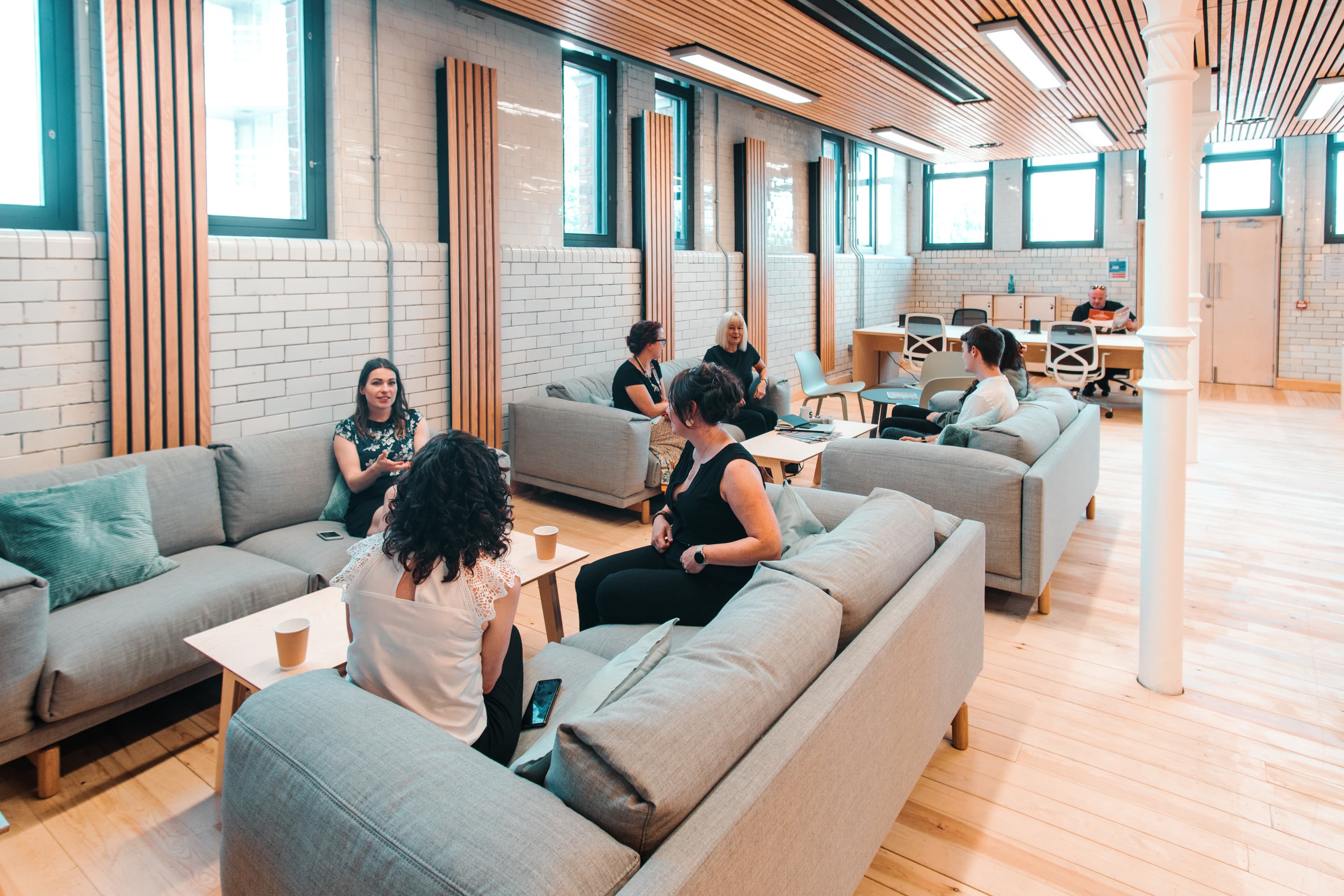 Breakout Space Breakout Space