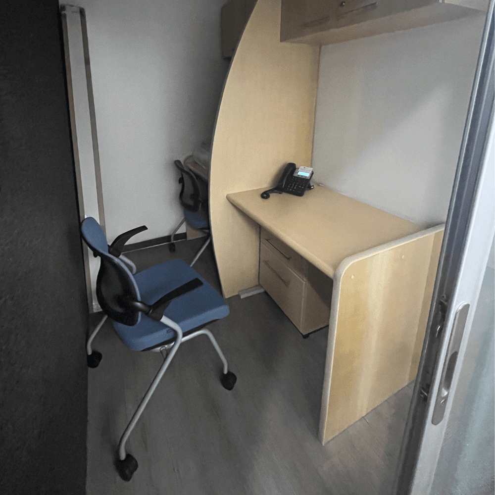 Conecta, trabaja y crece Conecta, trabaja y crece