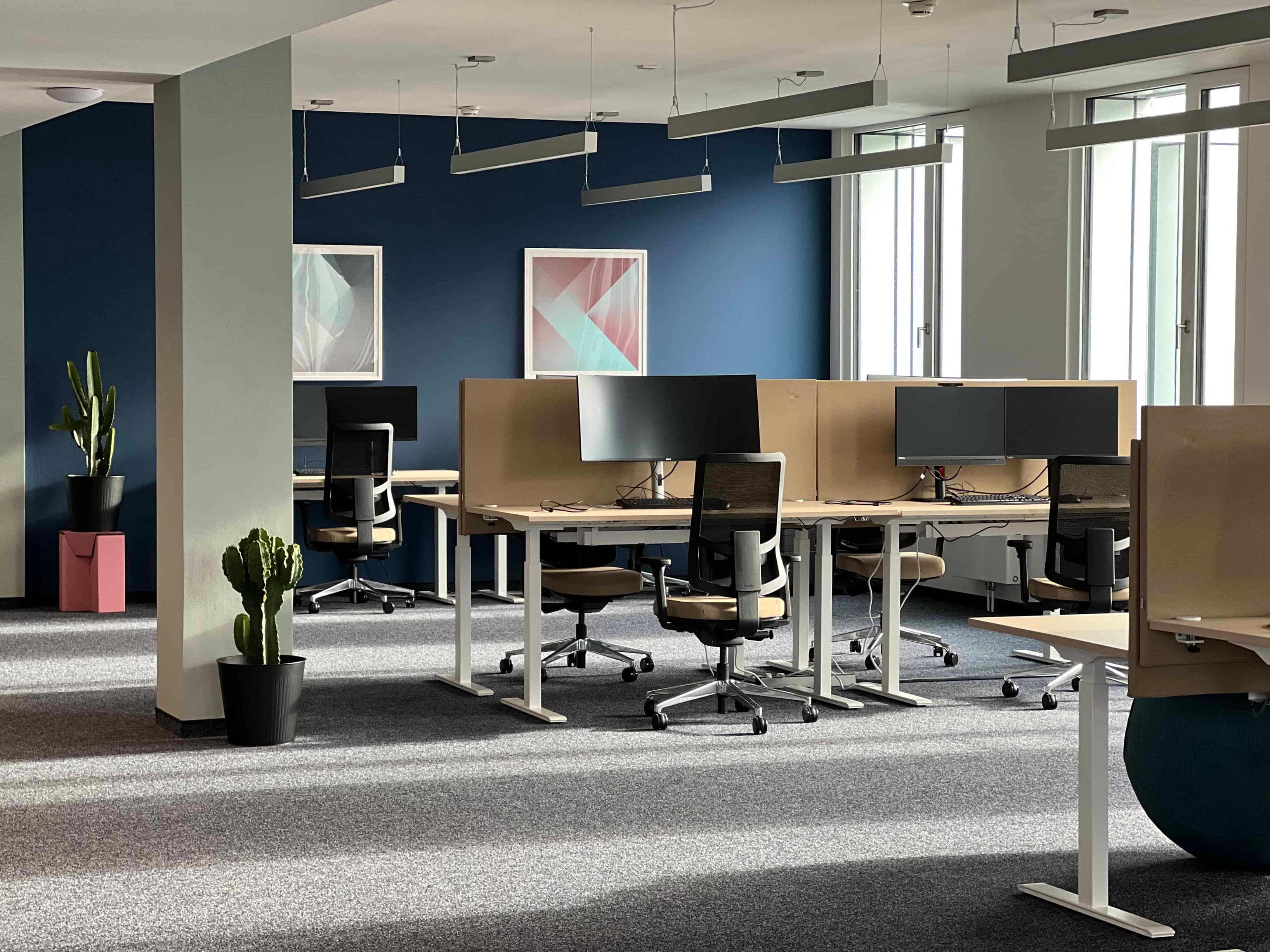 Working Desks Working Desks