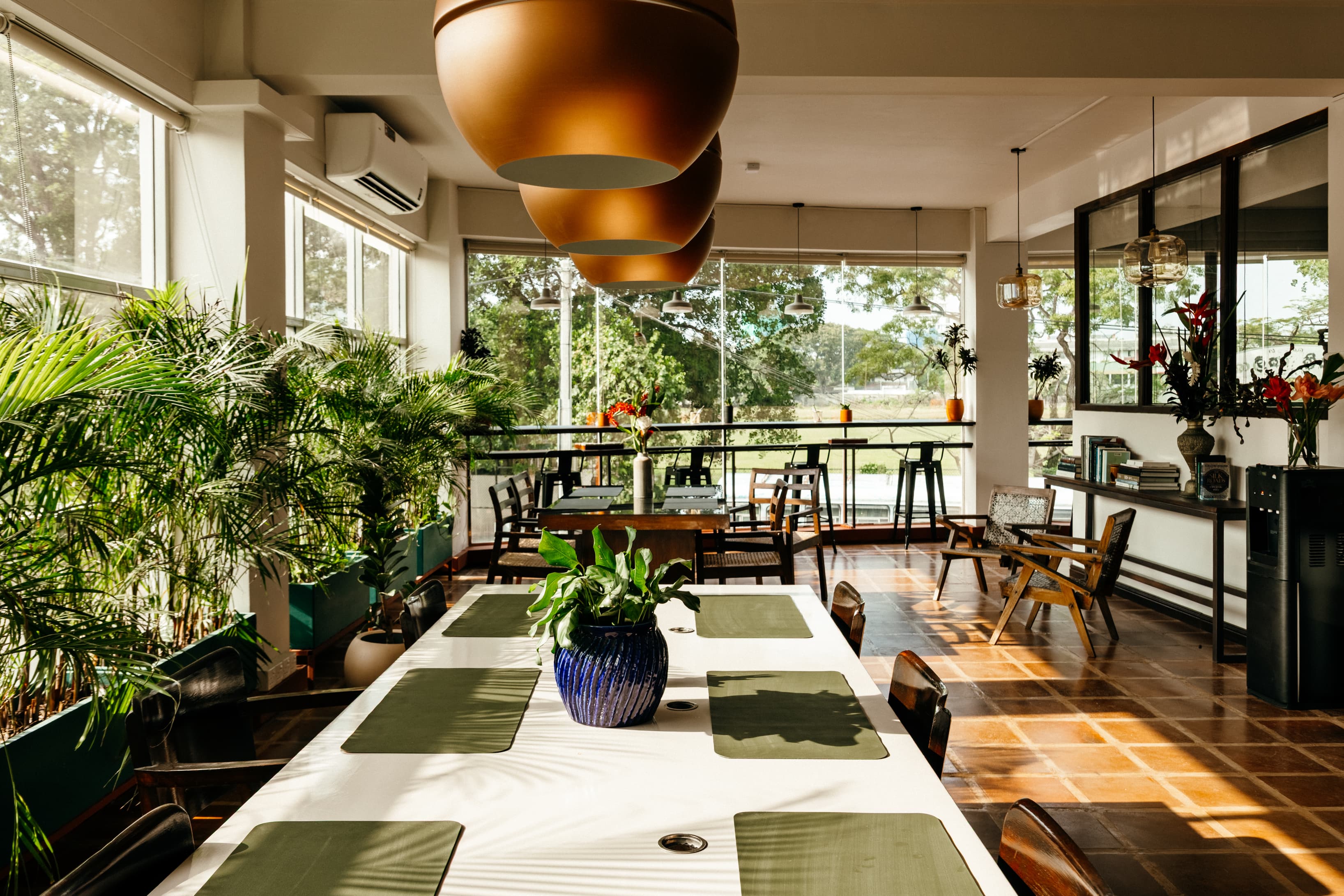 Full Seating Space