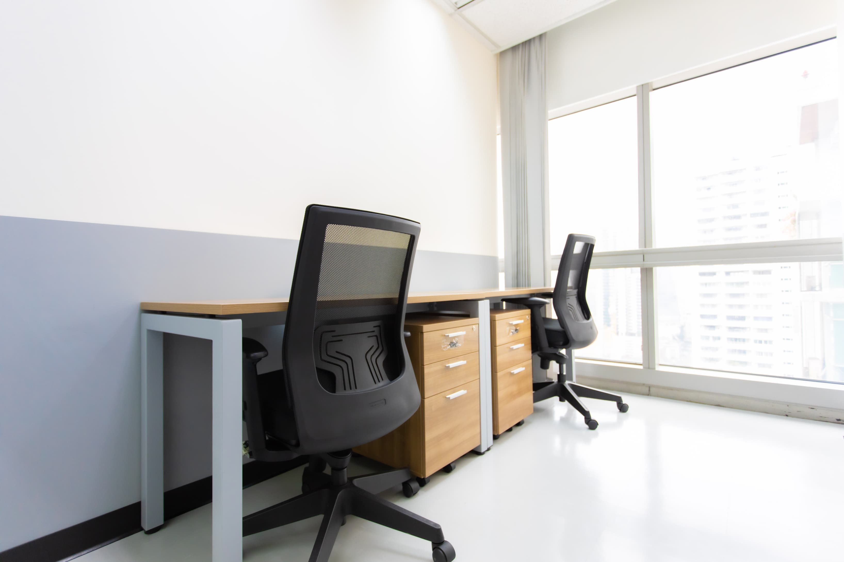 Service Office for 2 pax (view)